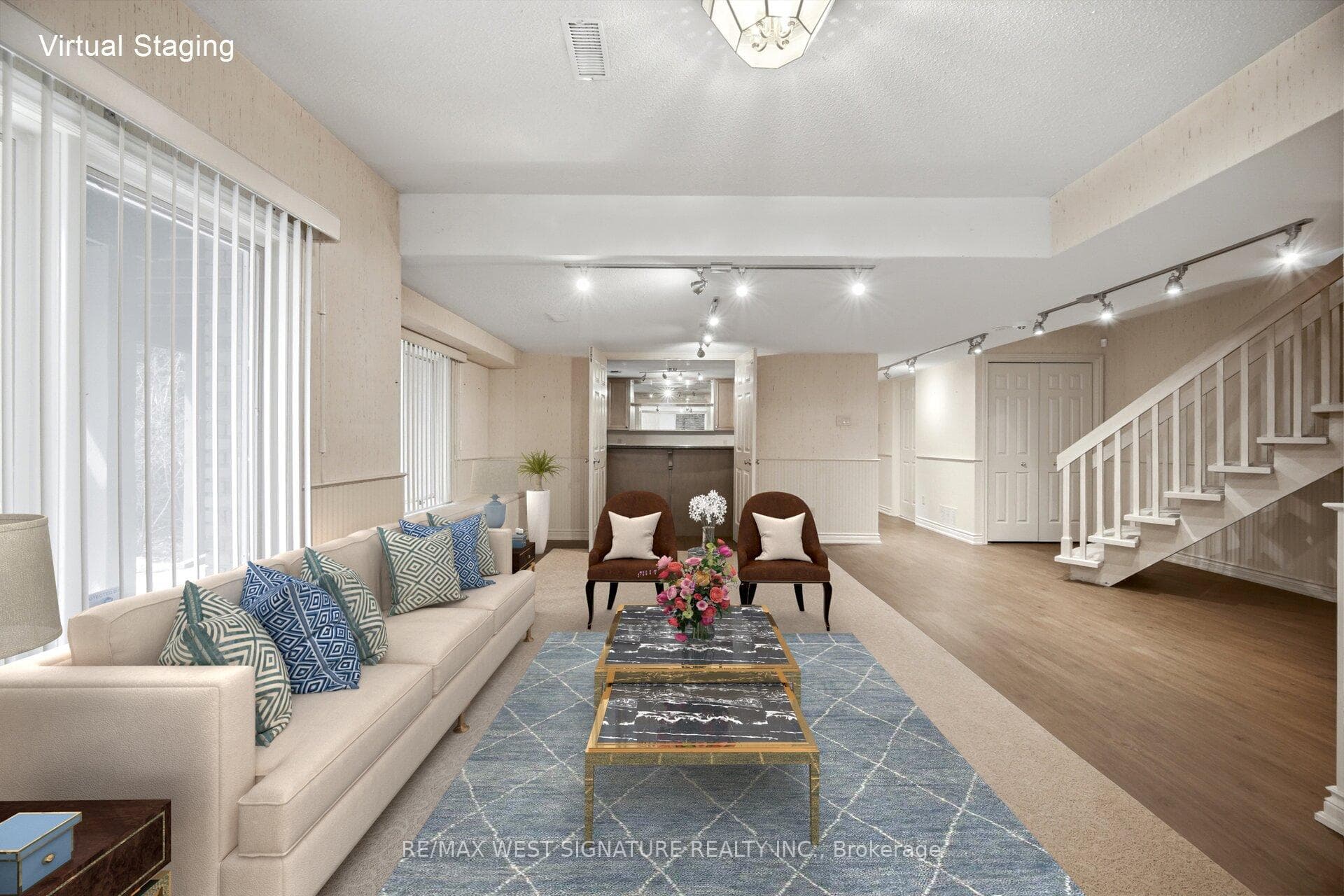126 Curtis Crescent photo 24