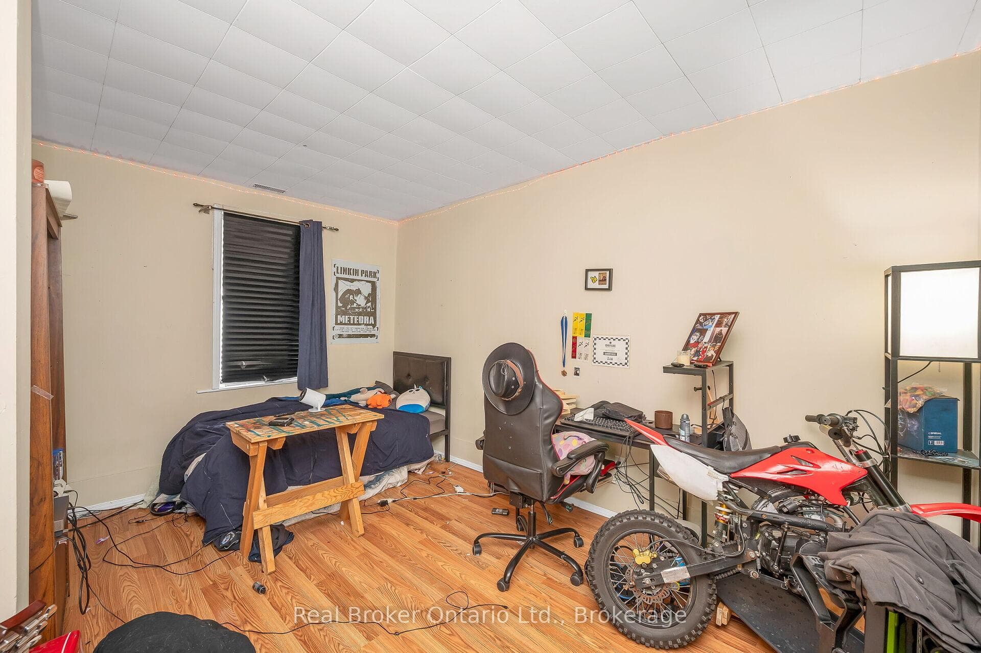 122 KING Street photo 32