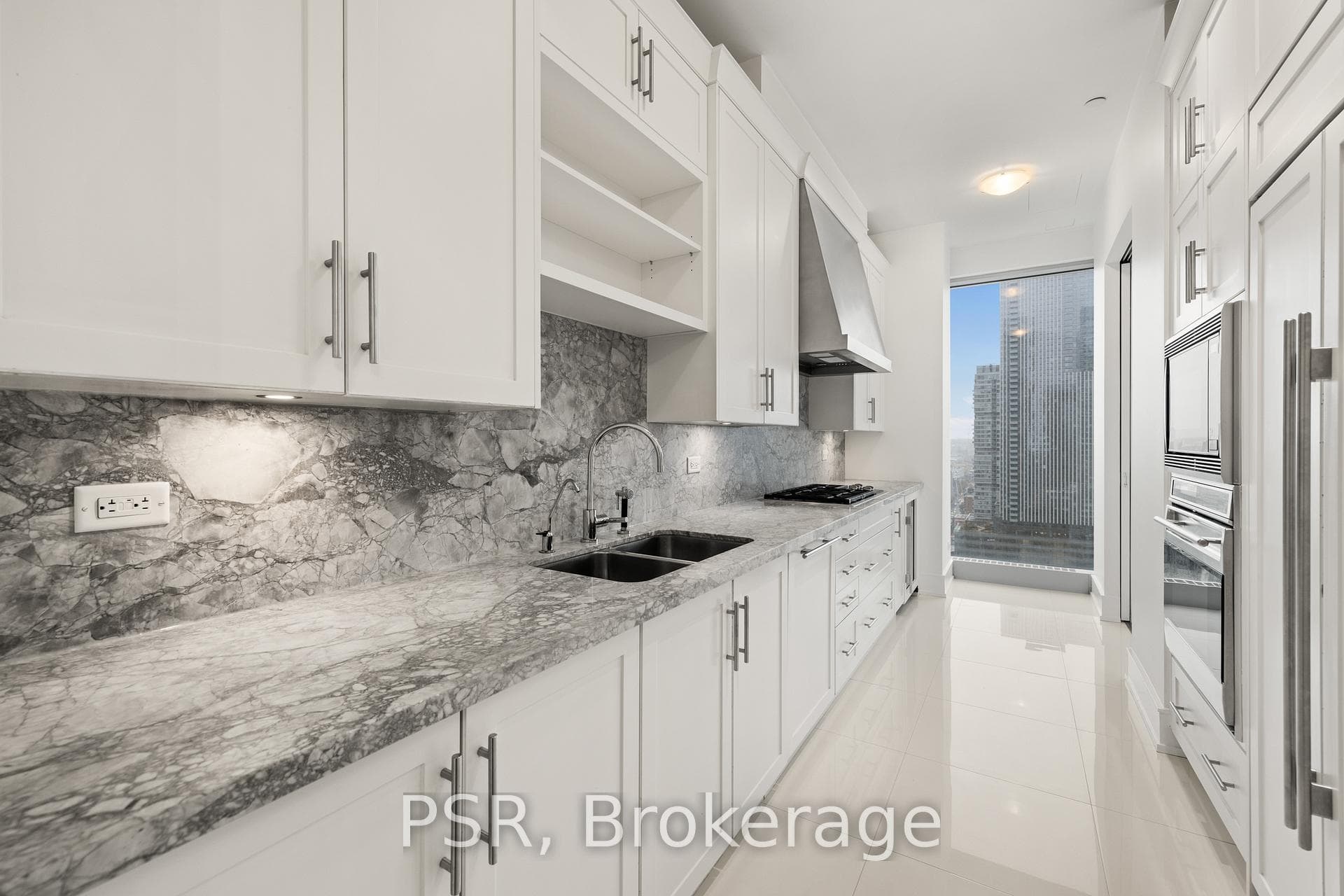 183 Wellington Street Unit 2503 photo 8