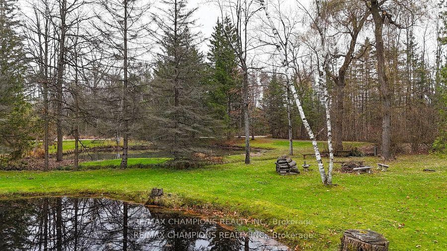 16548 7th Concession Road photo 36