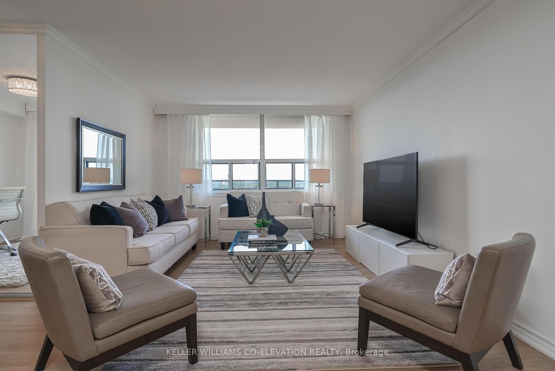 511 The West Mall N/A Unit 1203 photo 5