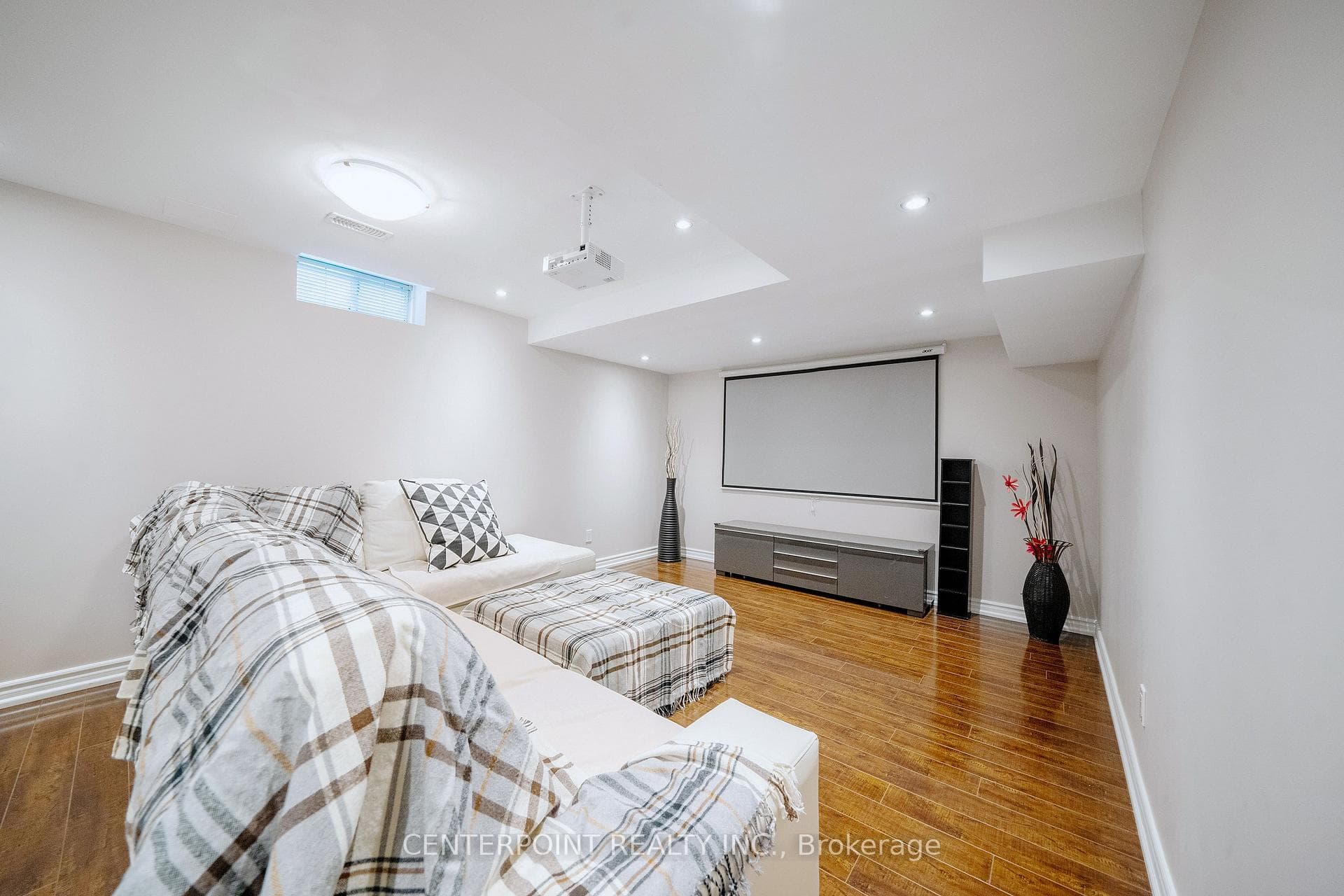 28 Starhill Crescent photo 30