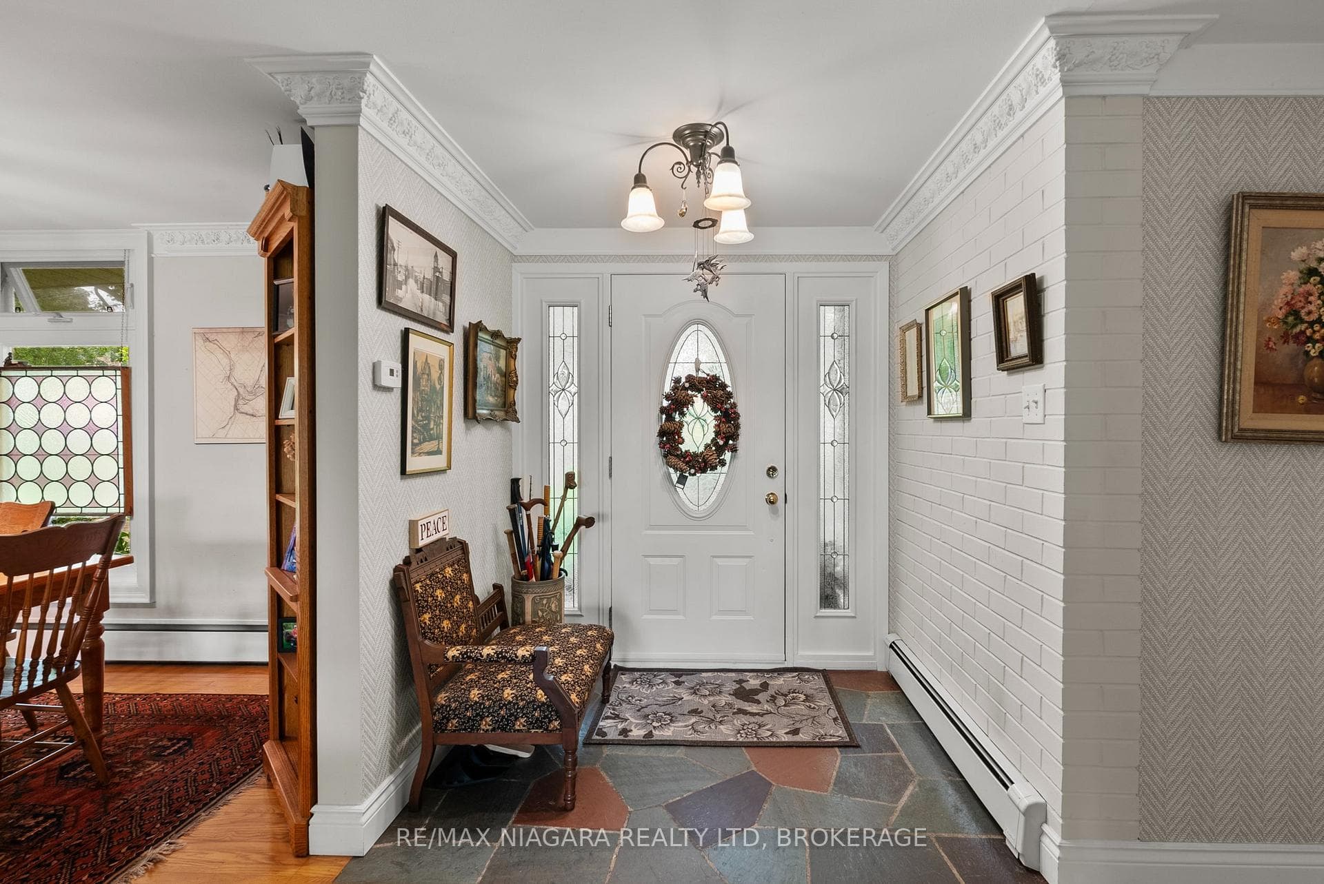 46 Melrose Drive photo 6