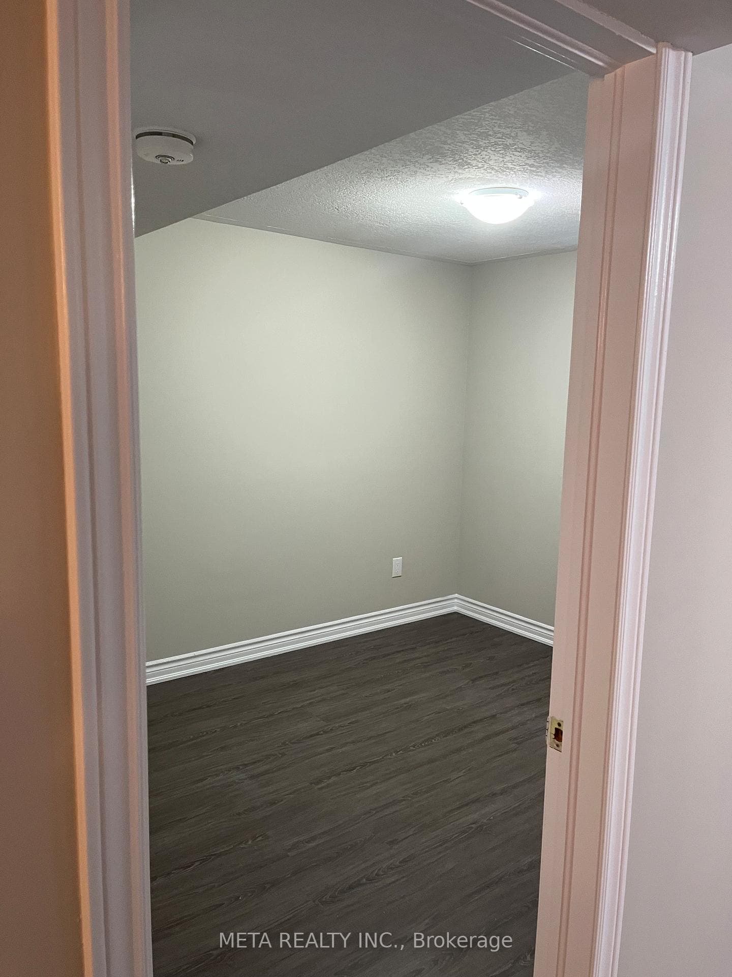 90 PENELOPE Drive photo 24