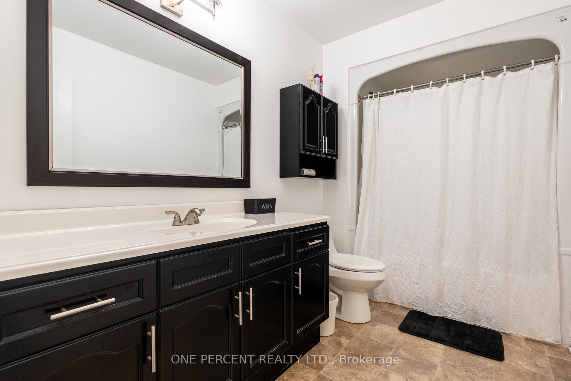 12 Fuller Drive photo 19