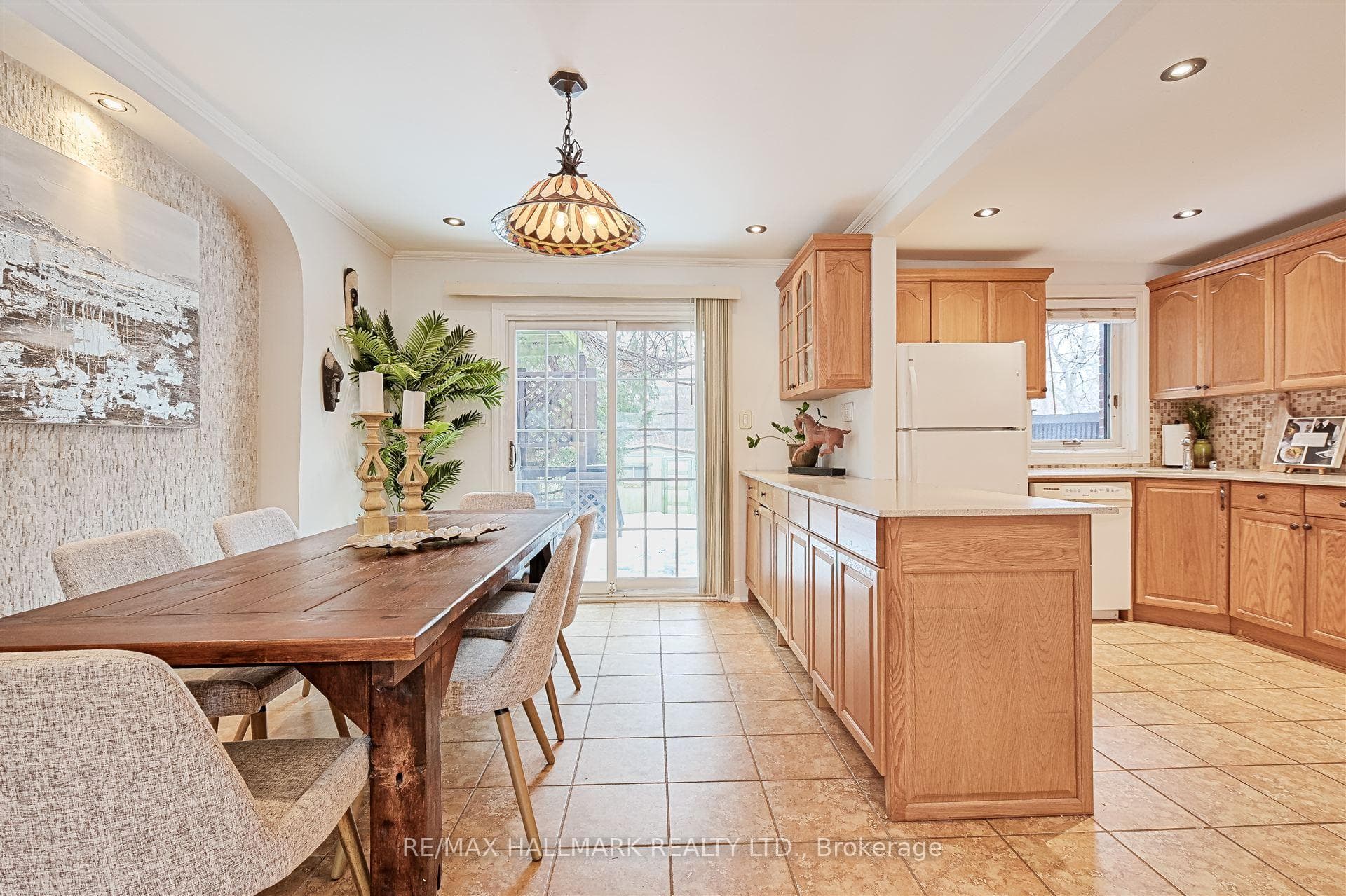 252 Winona Drive photo 12