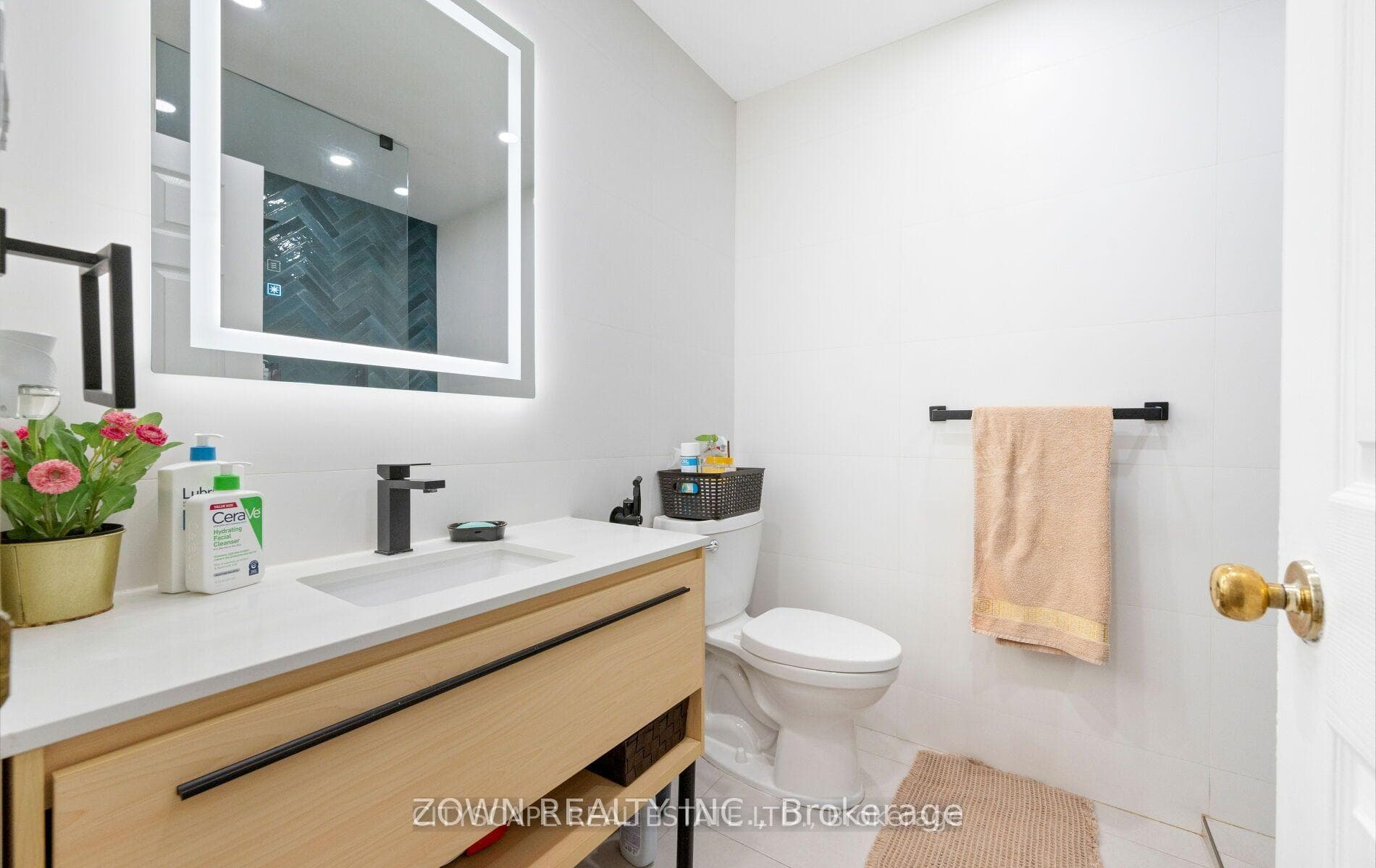 5253 Bushelgrove Circle photo 10