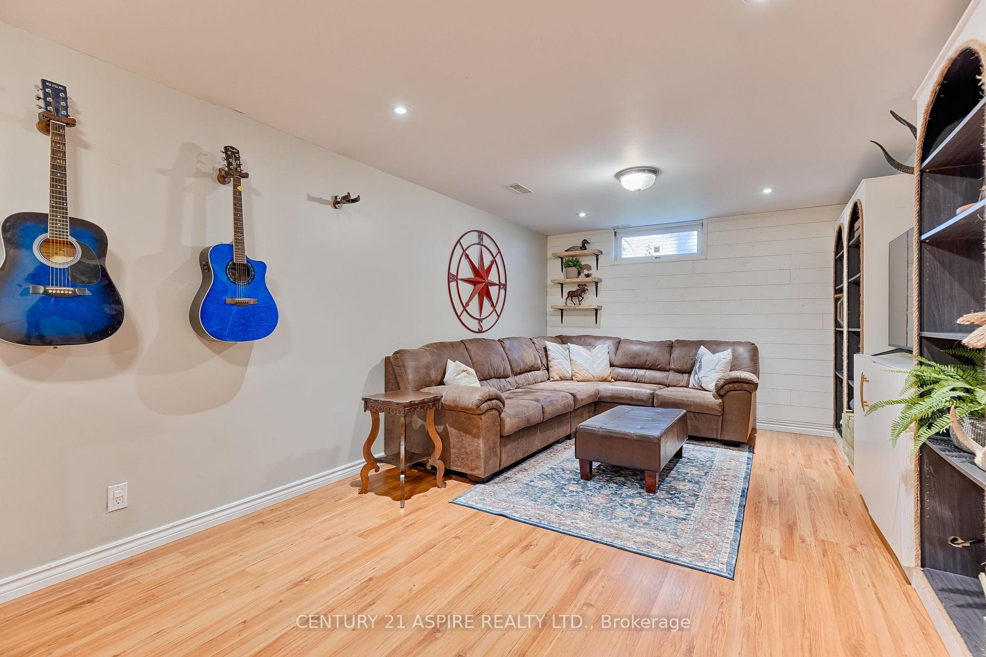 22 Harris Crescent photo 26