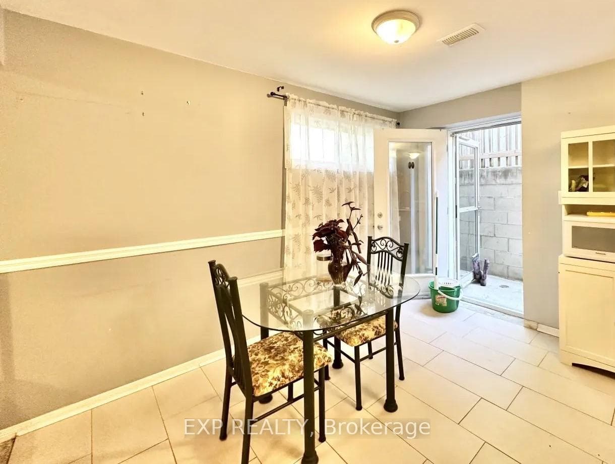 52 Waywell Street Unit BSMT photo 5