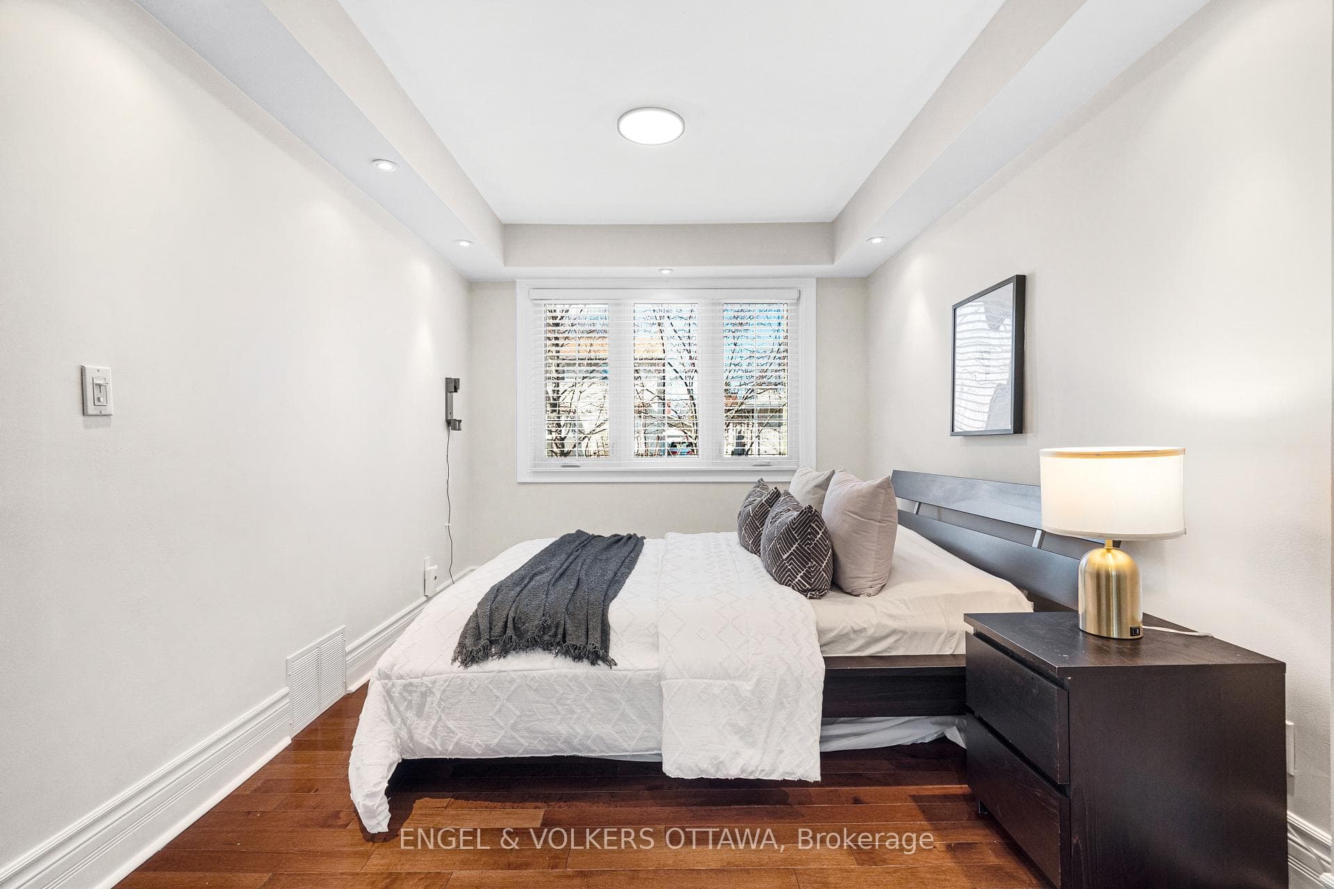 1252 Anoka Street photo 14