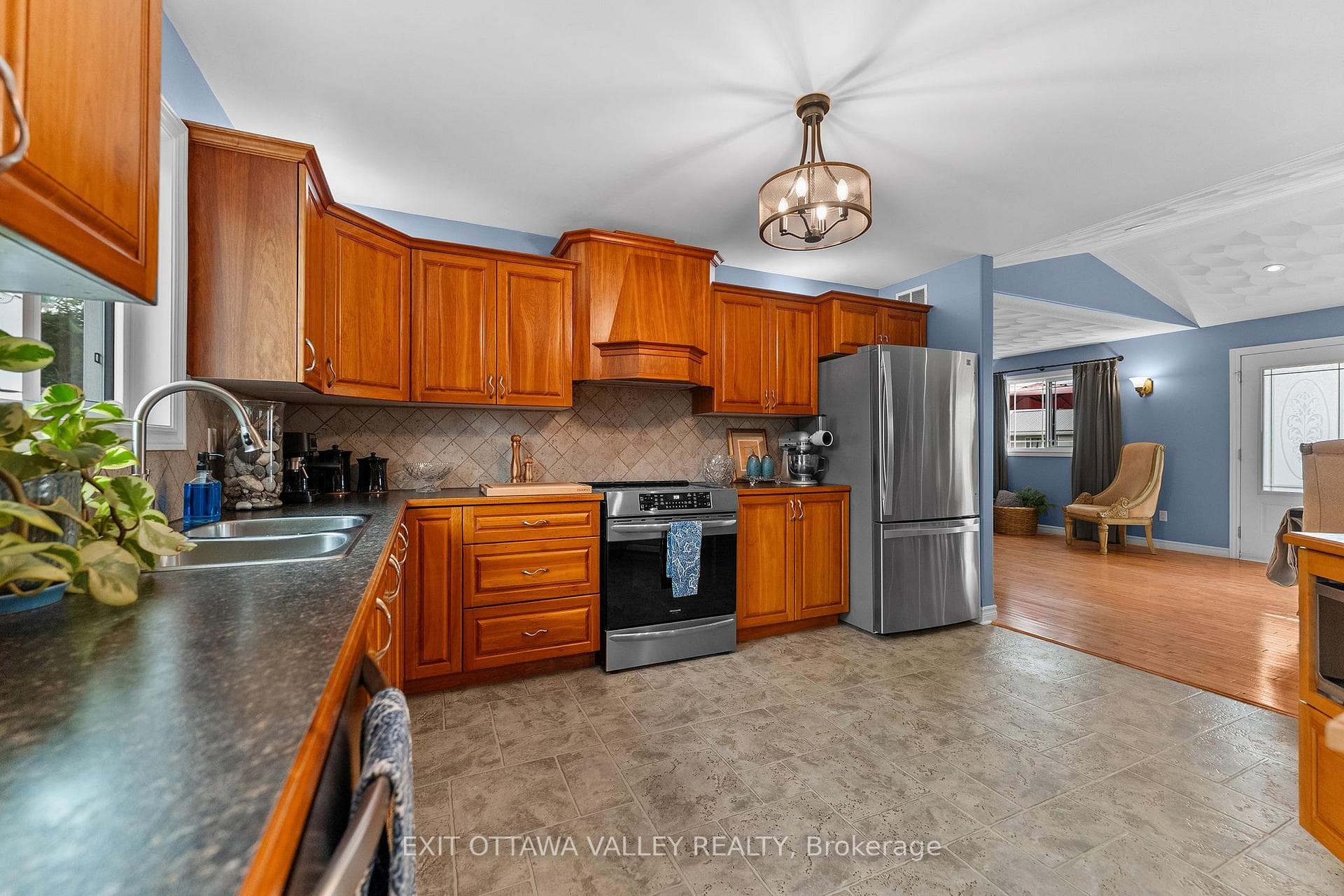 62 Meadowview Drive photo 13