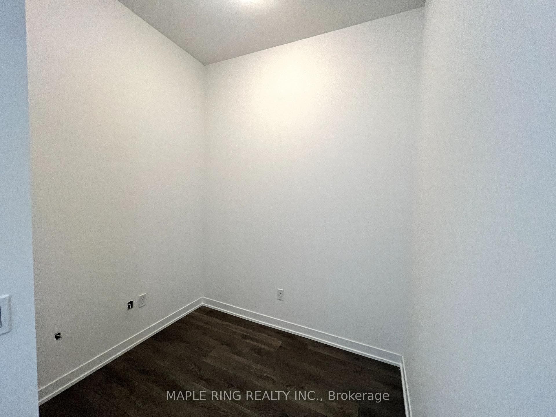 10 Abeja Street Unit 2706 photo 2