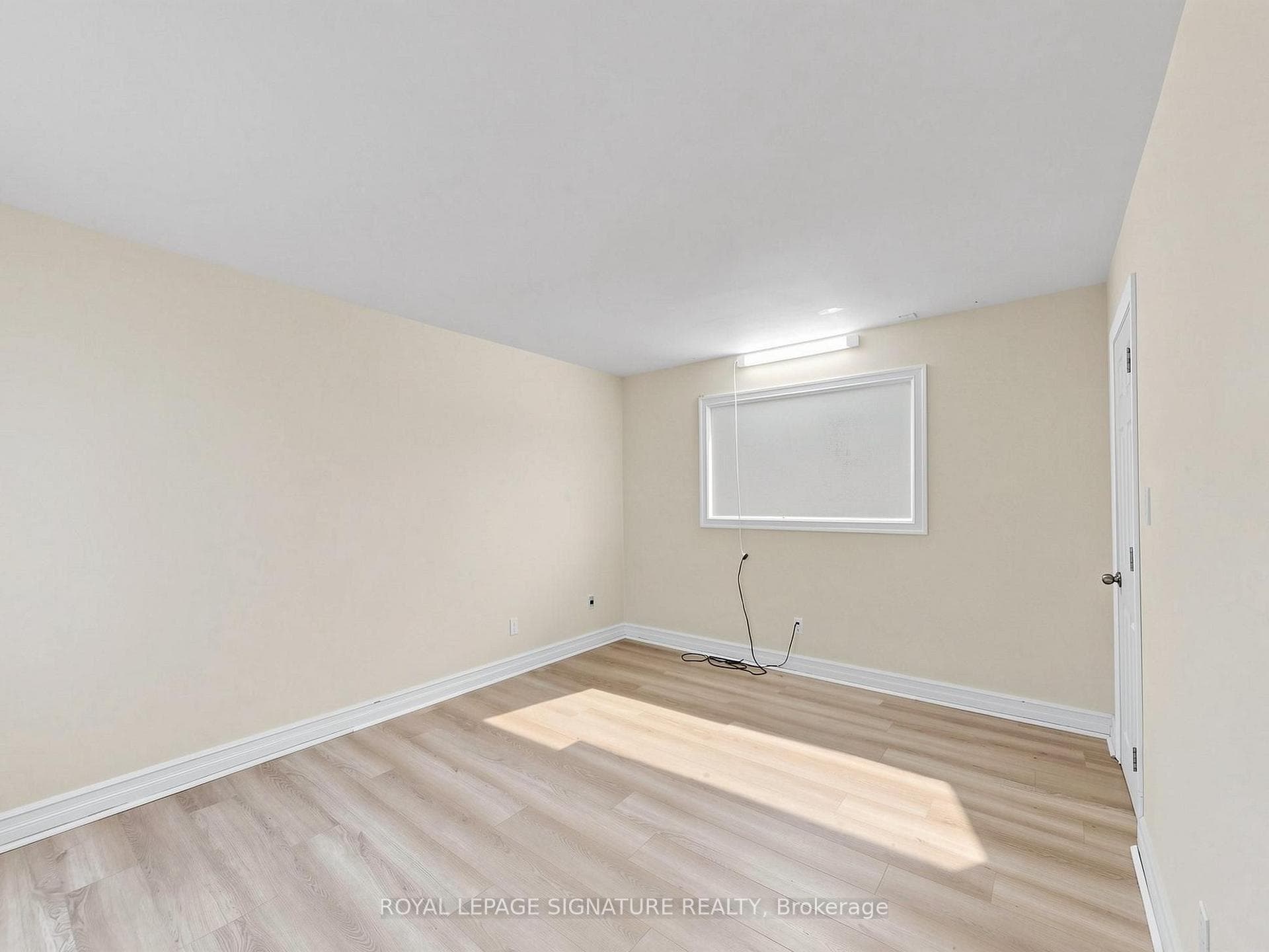 19 Troyer Court photo 27