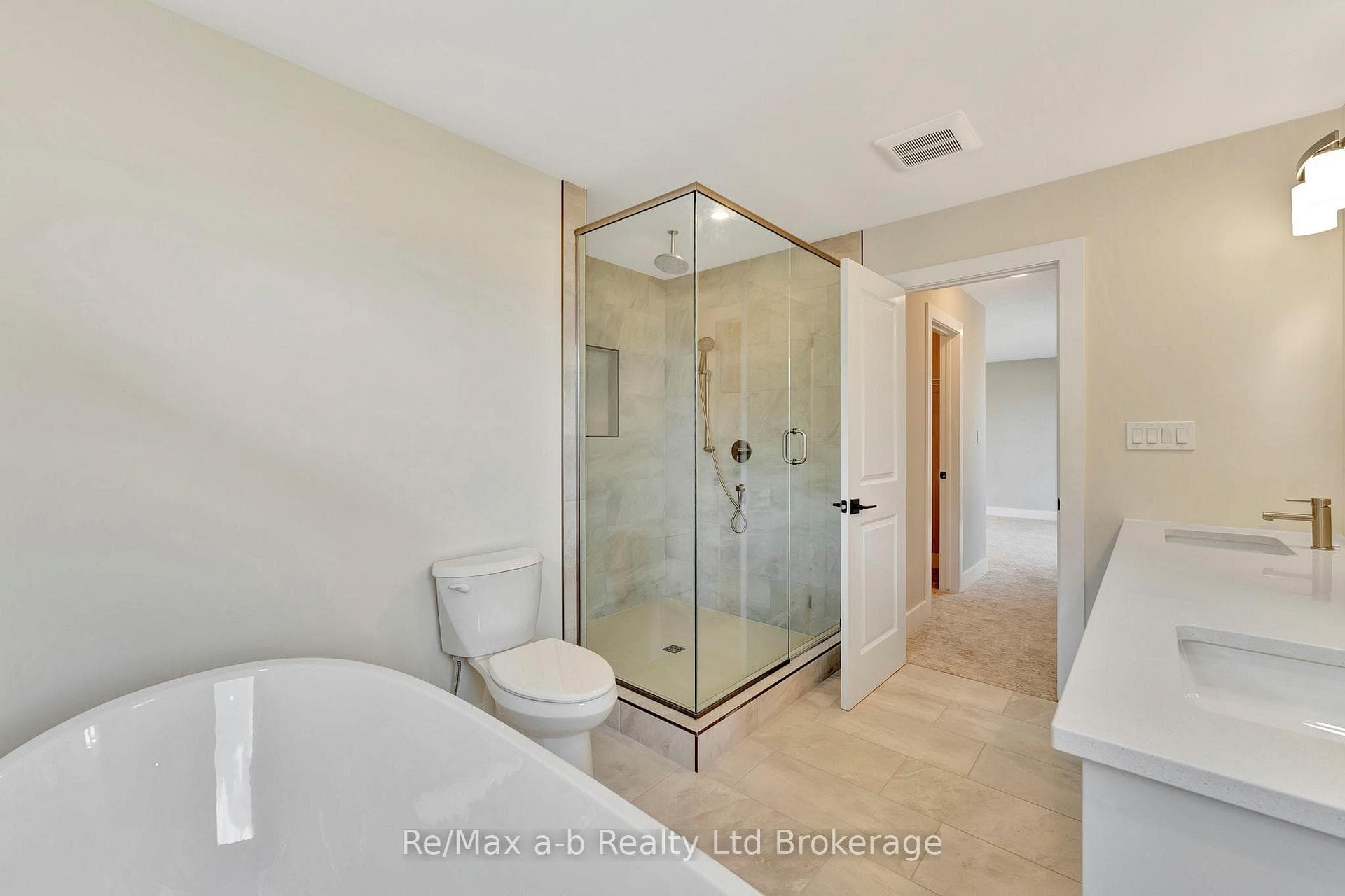 62 Sunview Drive photo 15