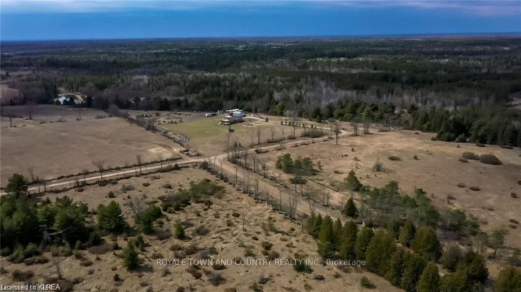 245 Thistle Trail photo 4