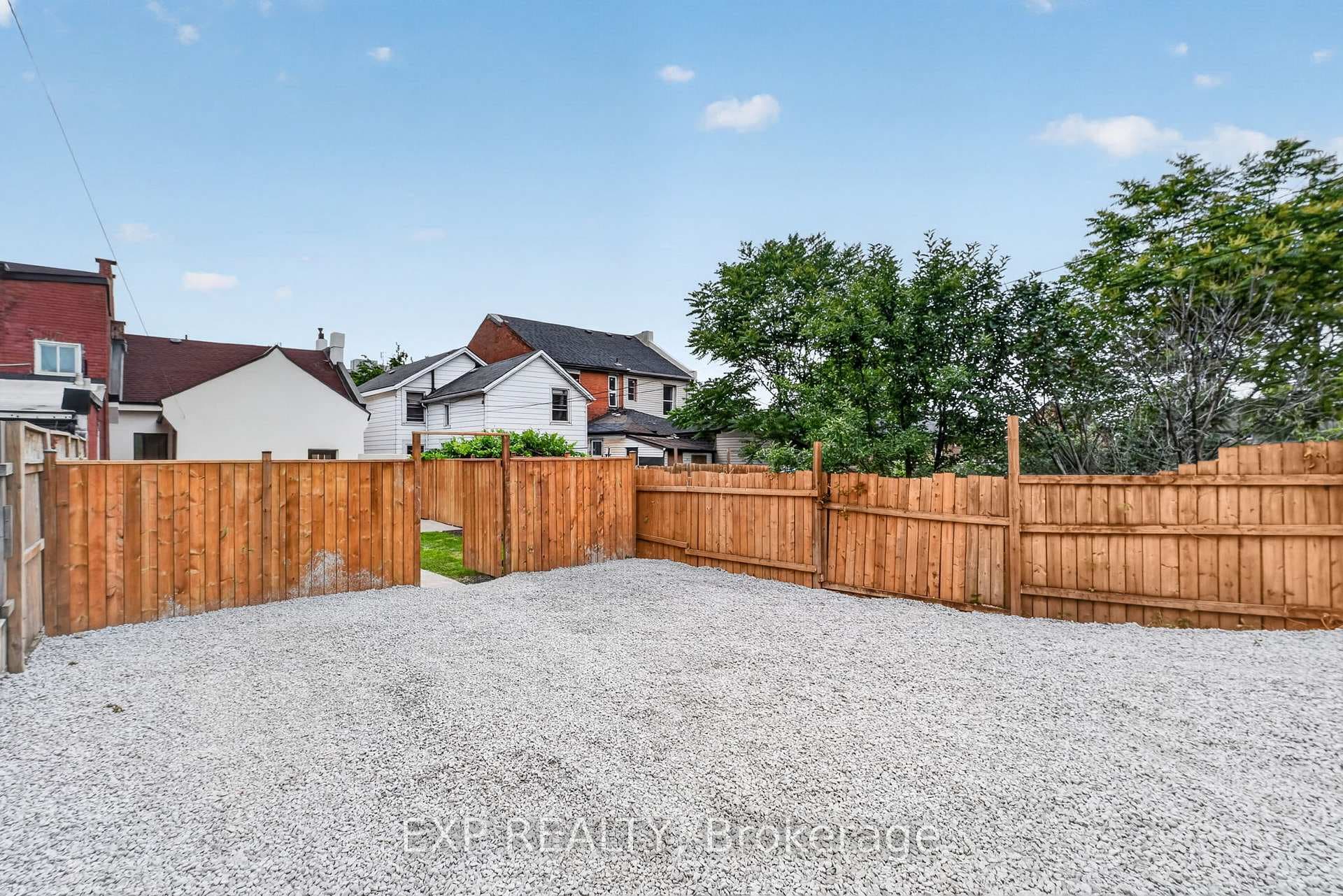 118 Cathcart Street photo 50