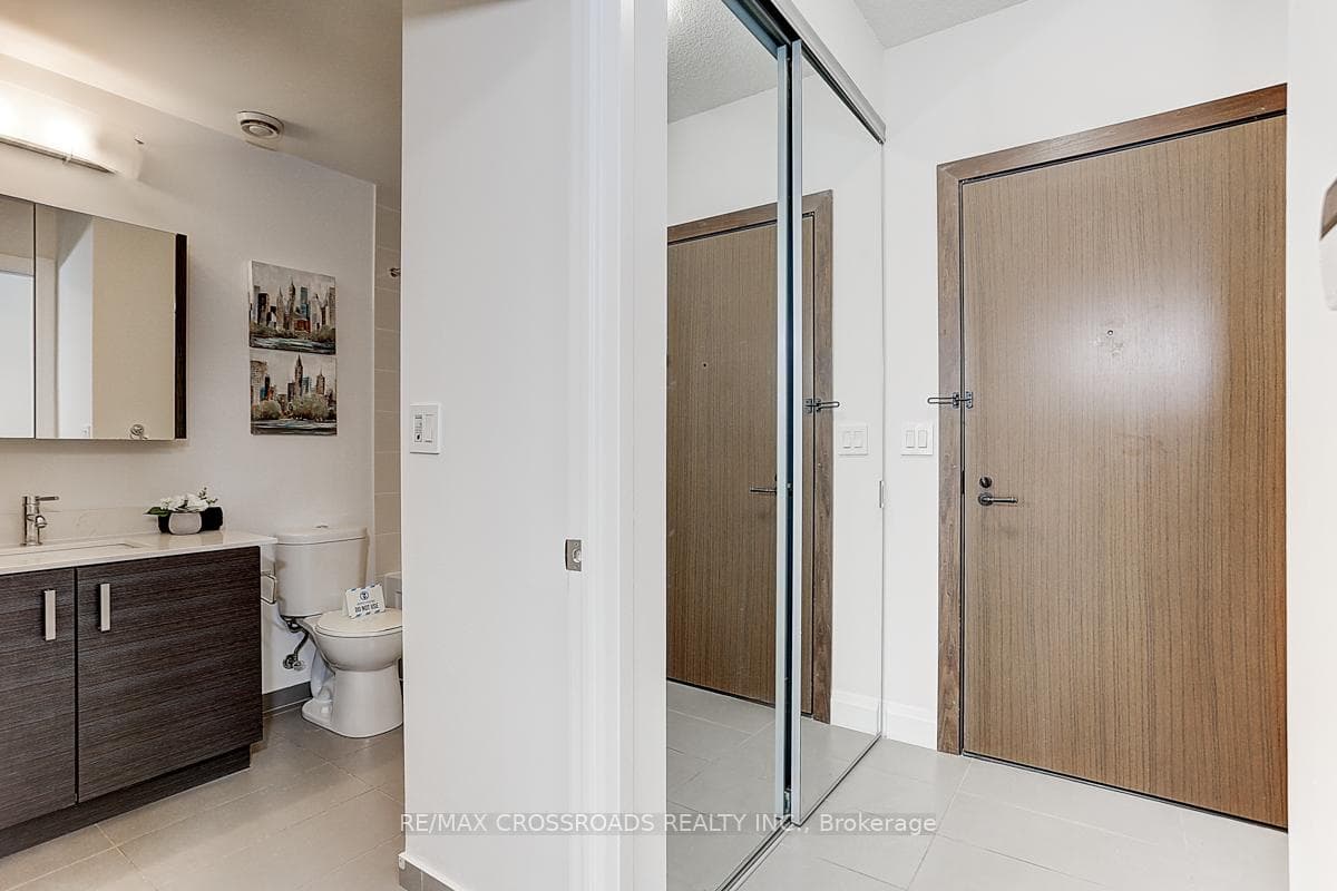 8228 Birchmount Road Unit 310 photo 30
