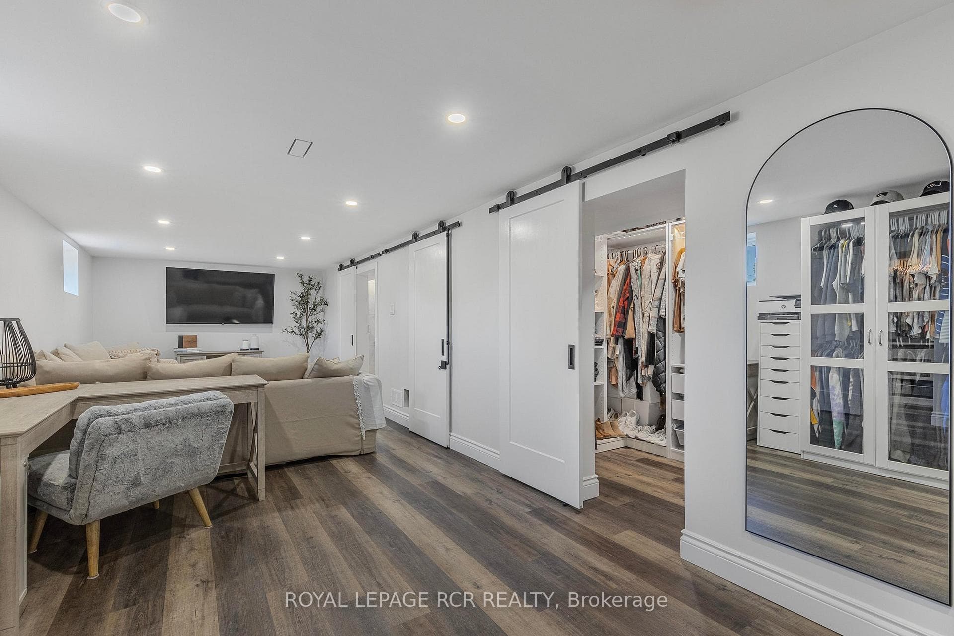147 Hurd Street photo 18