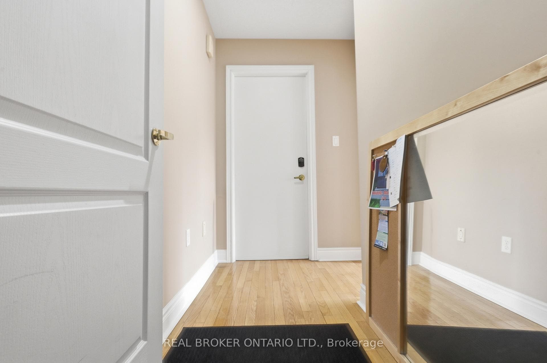 2 Sir Jacobs Crescent Unit MAIN photo 14