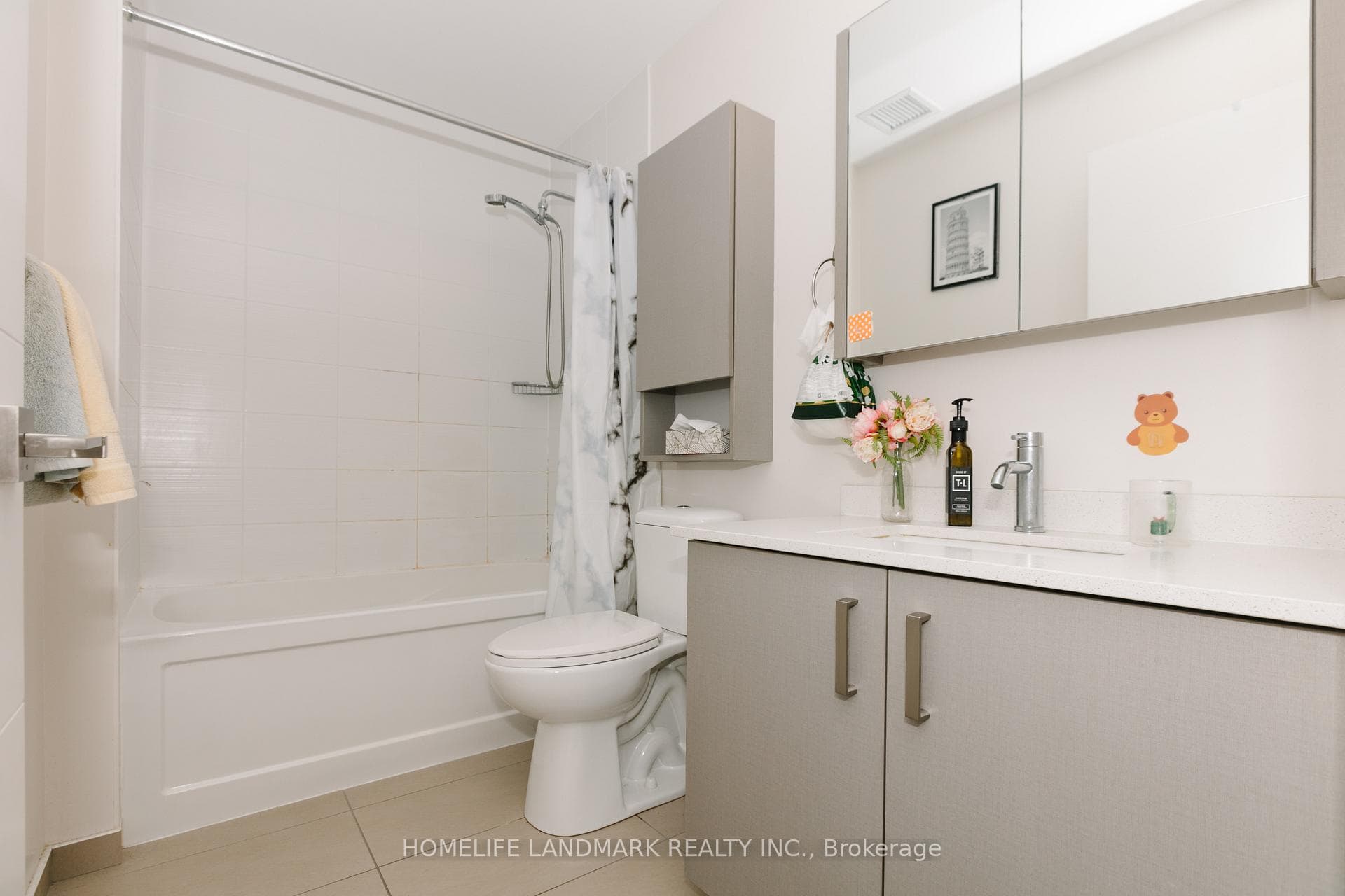 18 Uptown Drive Unit 821 photo 19