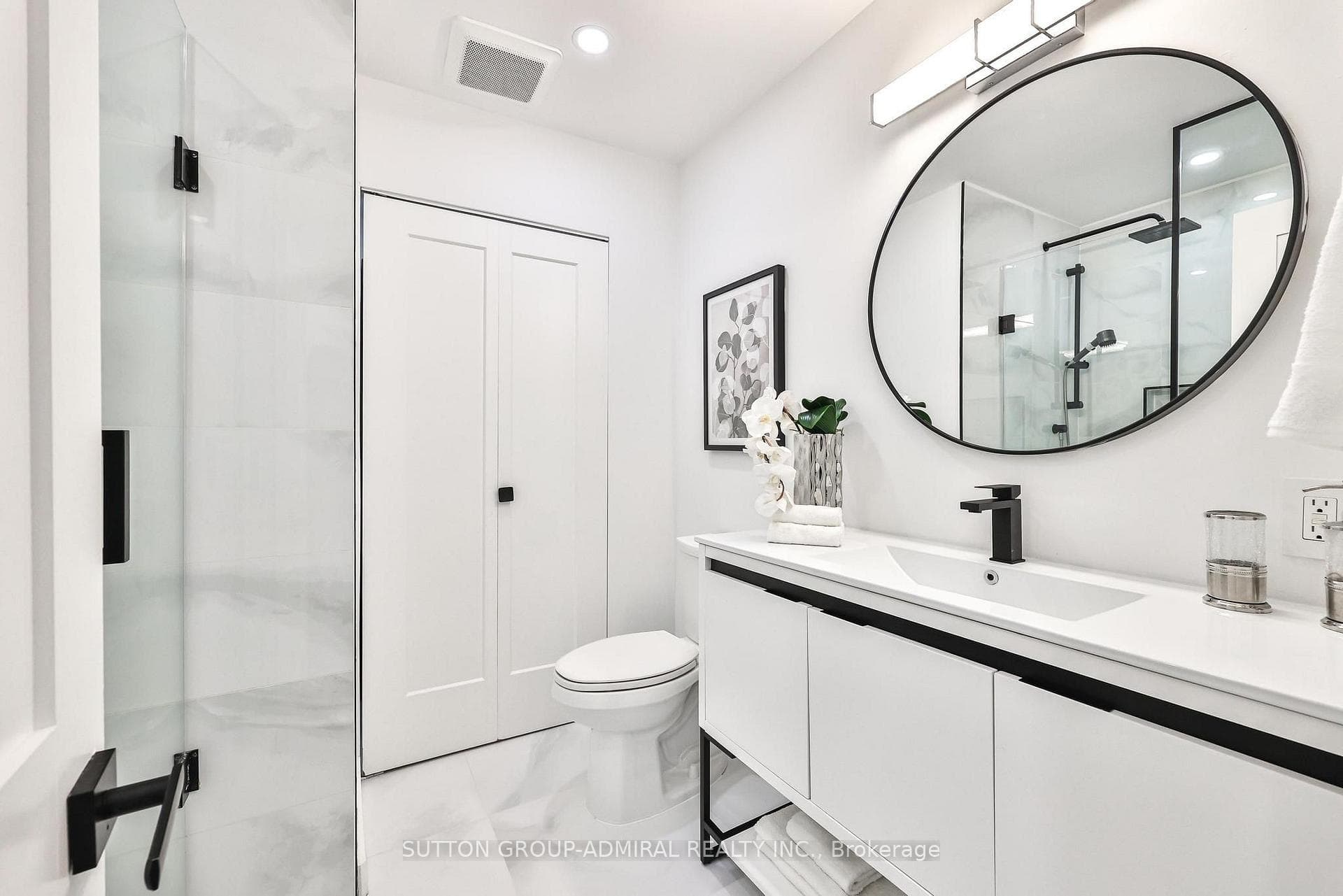 256 Torresdale Avenue photo 43