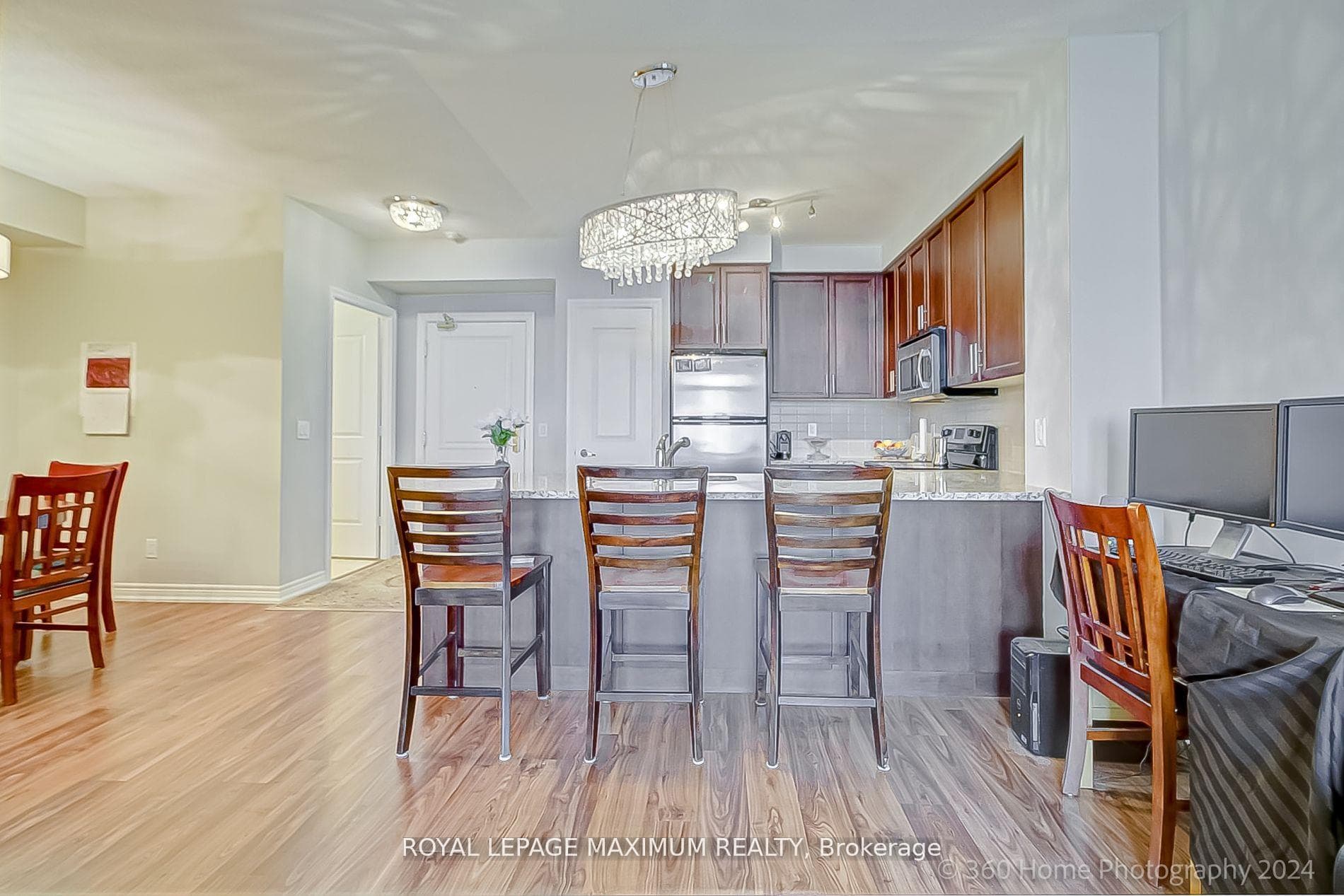 9245 Jane Street Unit 706 photo 13