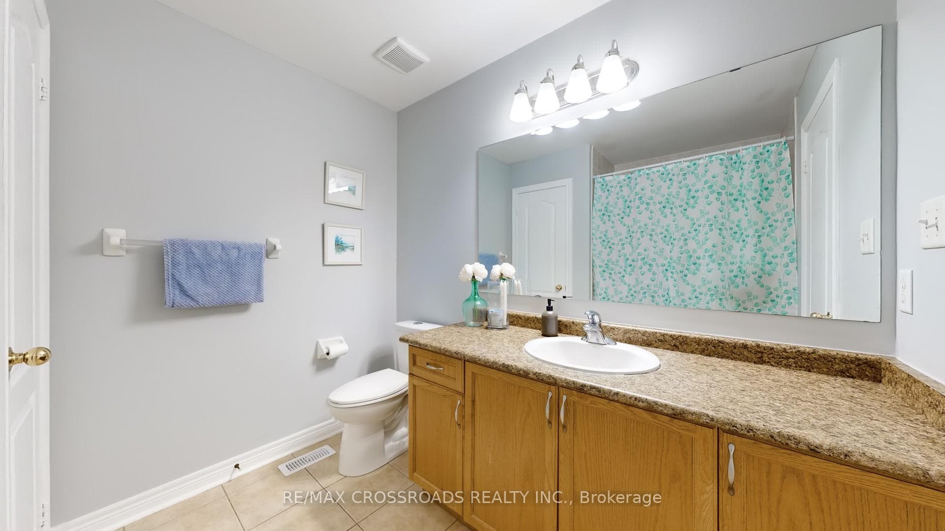 45 Tozer Crescent photo 33