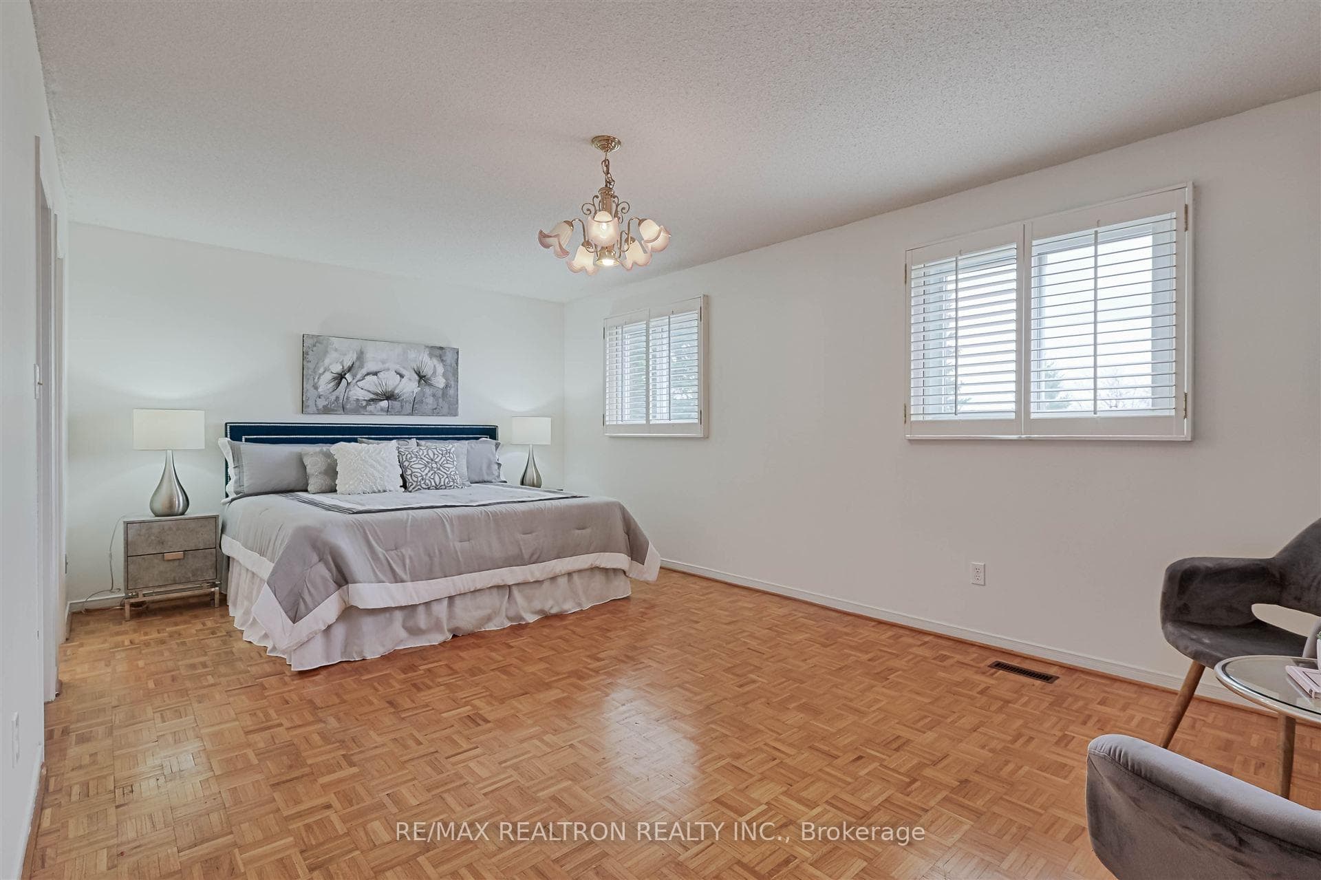 35 O'Connor Crescent photo 24