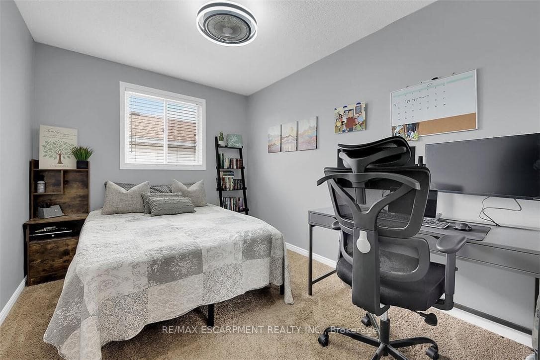 18 Jamieson Drive photo 22