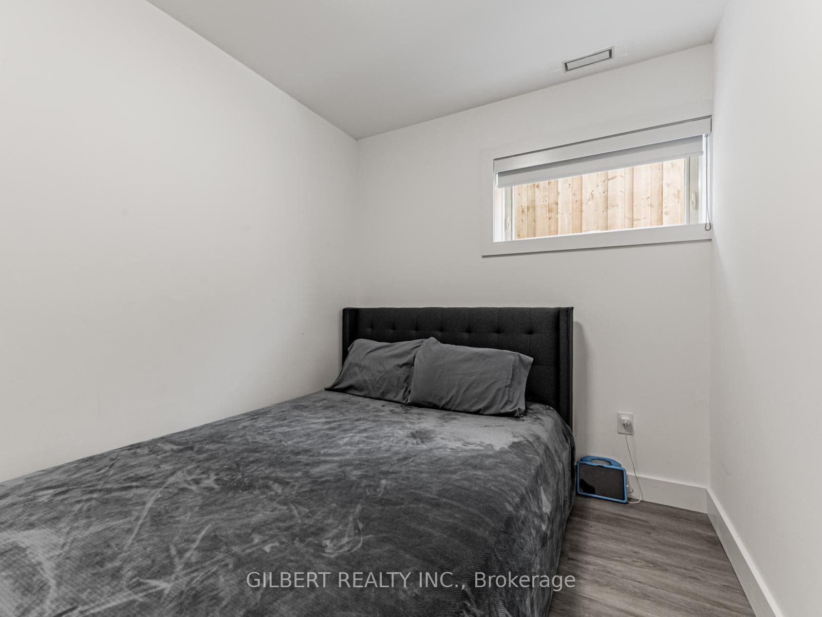 485 ridelle Avenue photo 35