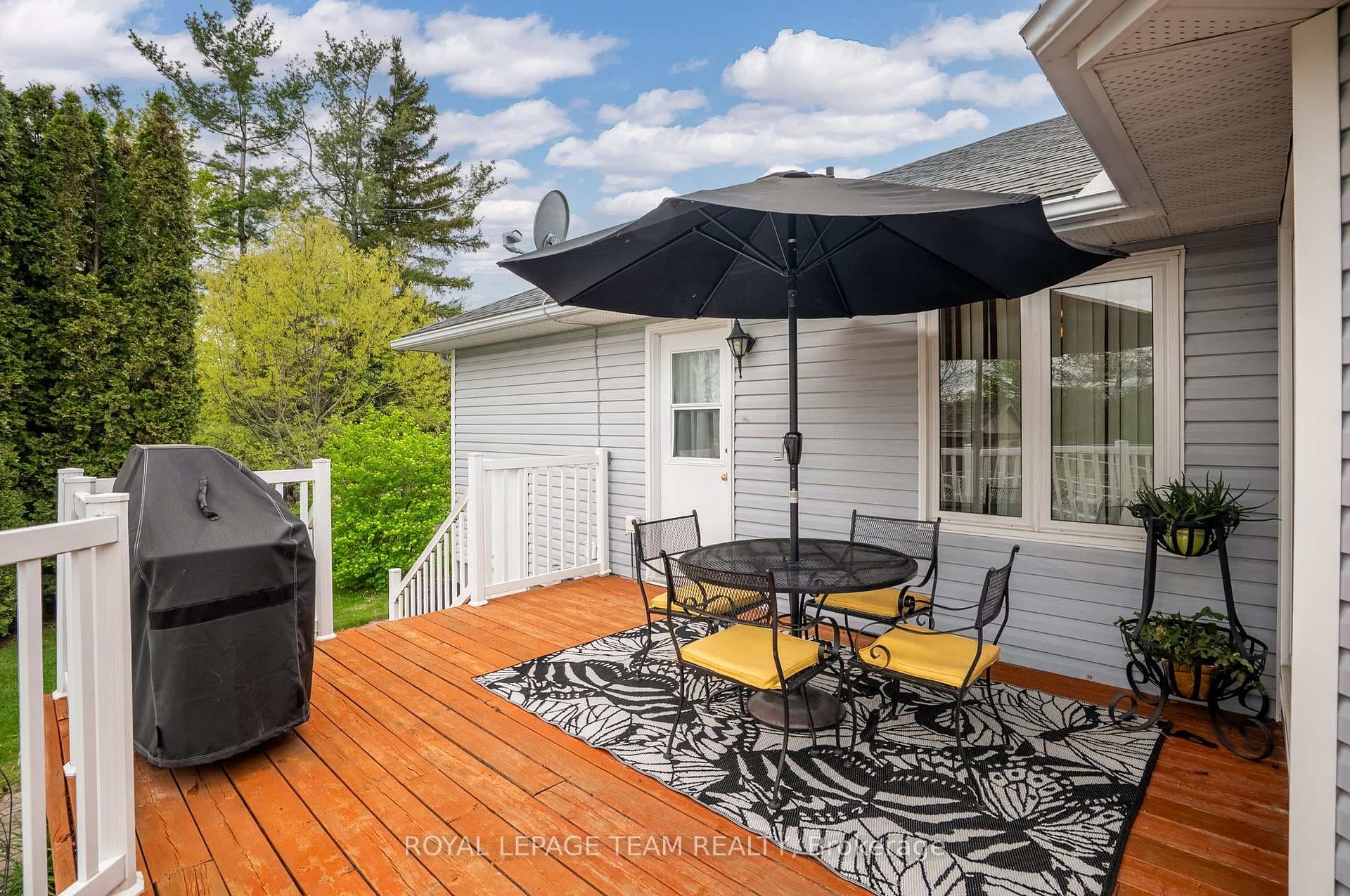 2370 River Road photo 37