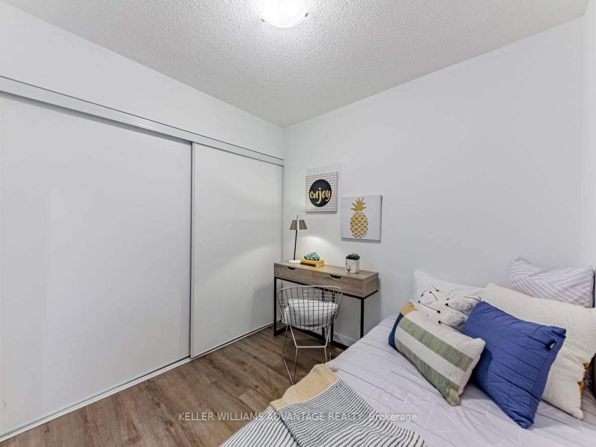 38 Lee Centre Drive Unit 3308 photo 17
