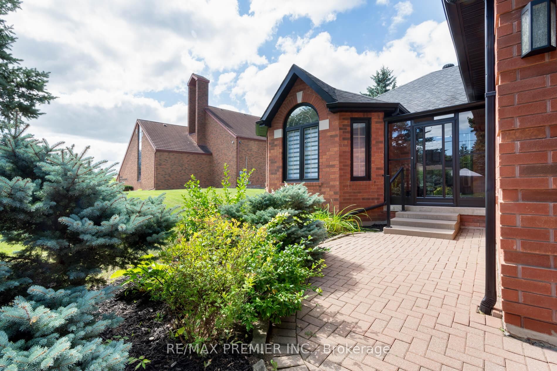 154 King Street photo 4
