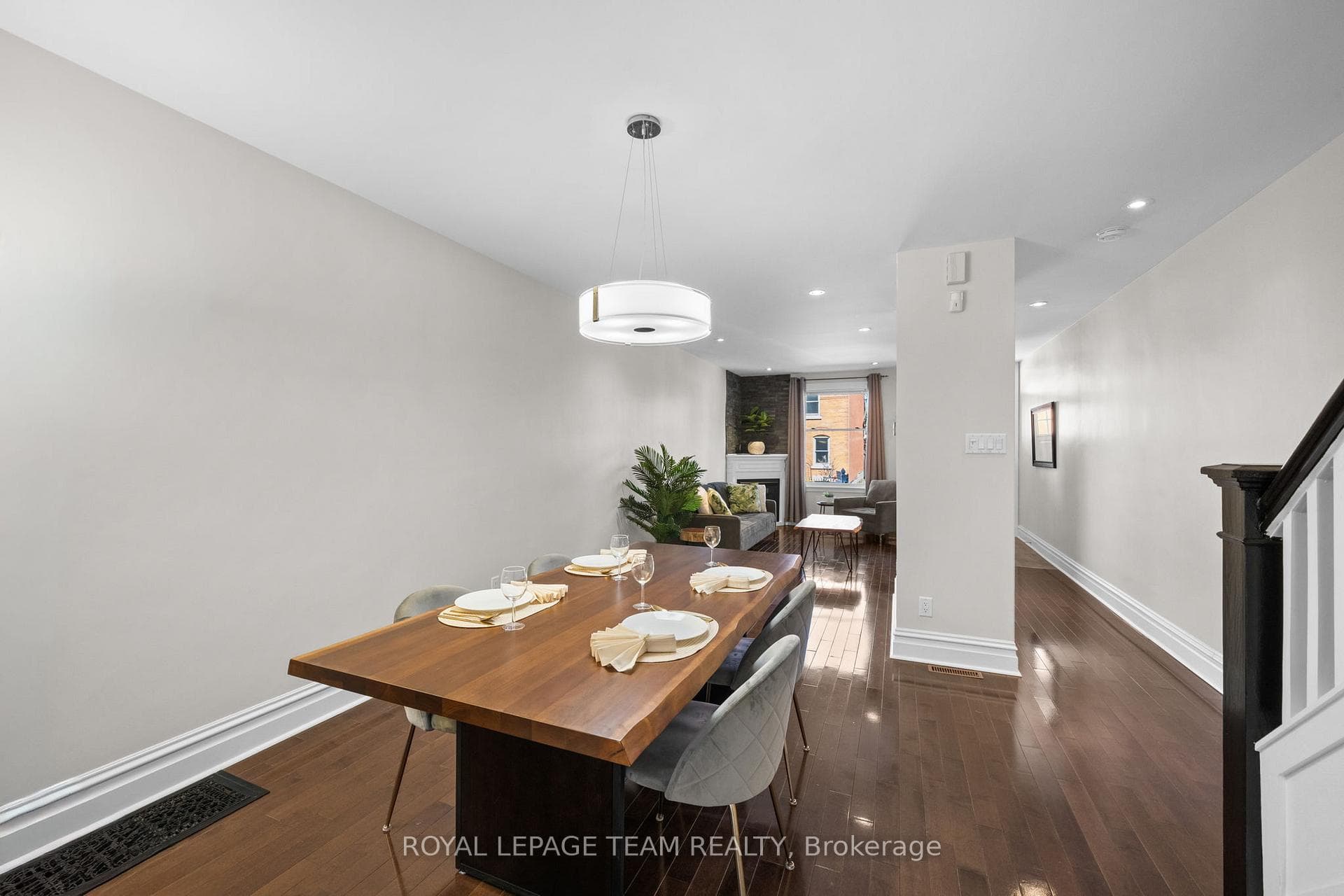 148 Bruyere Street photo 10