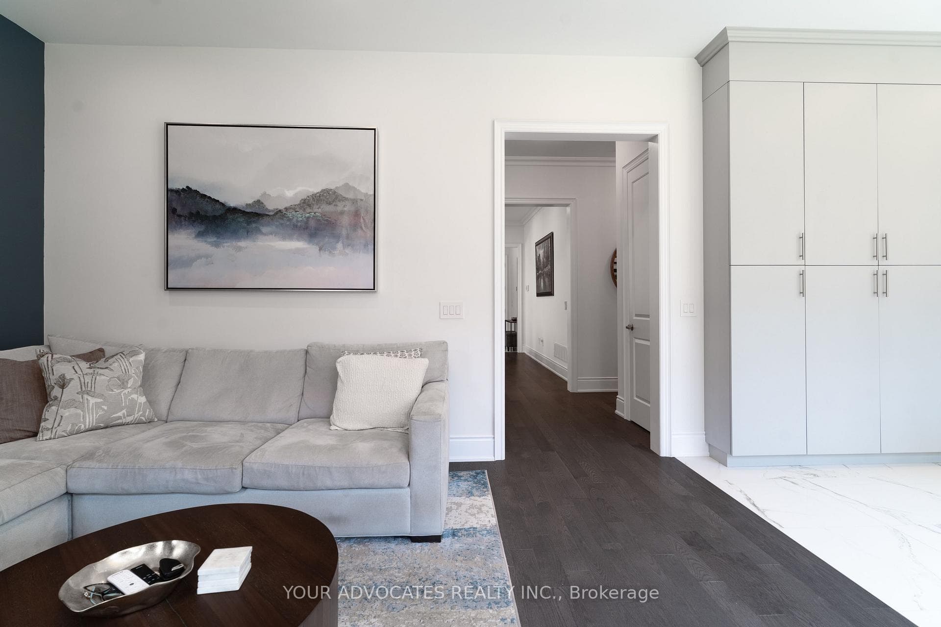 1390 Queens Plate Road photo 14