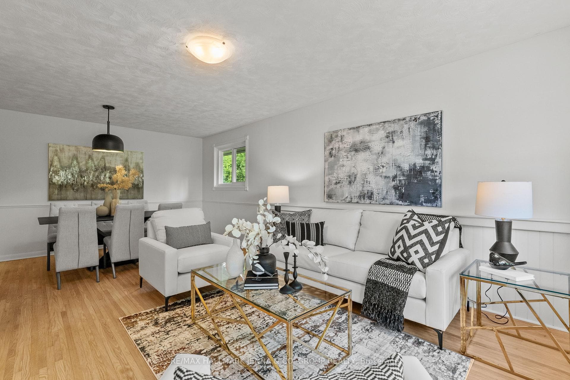 1246 Cobden Road photo 8