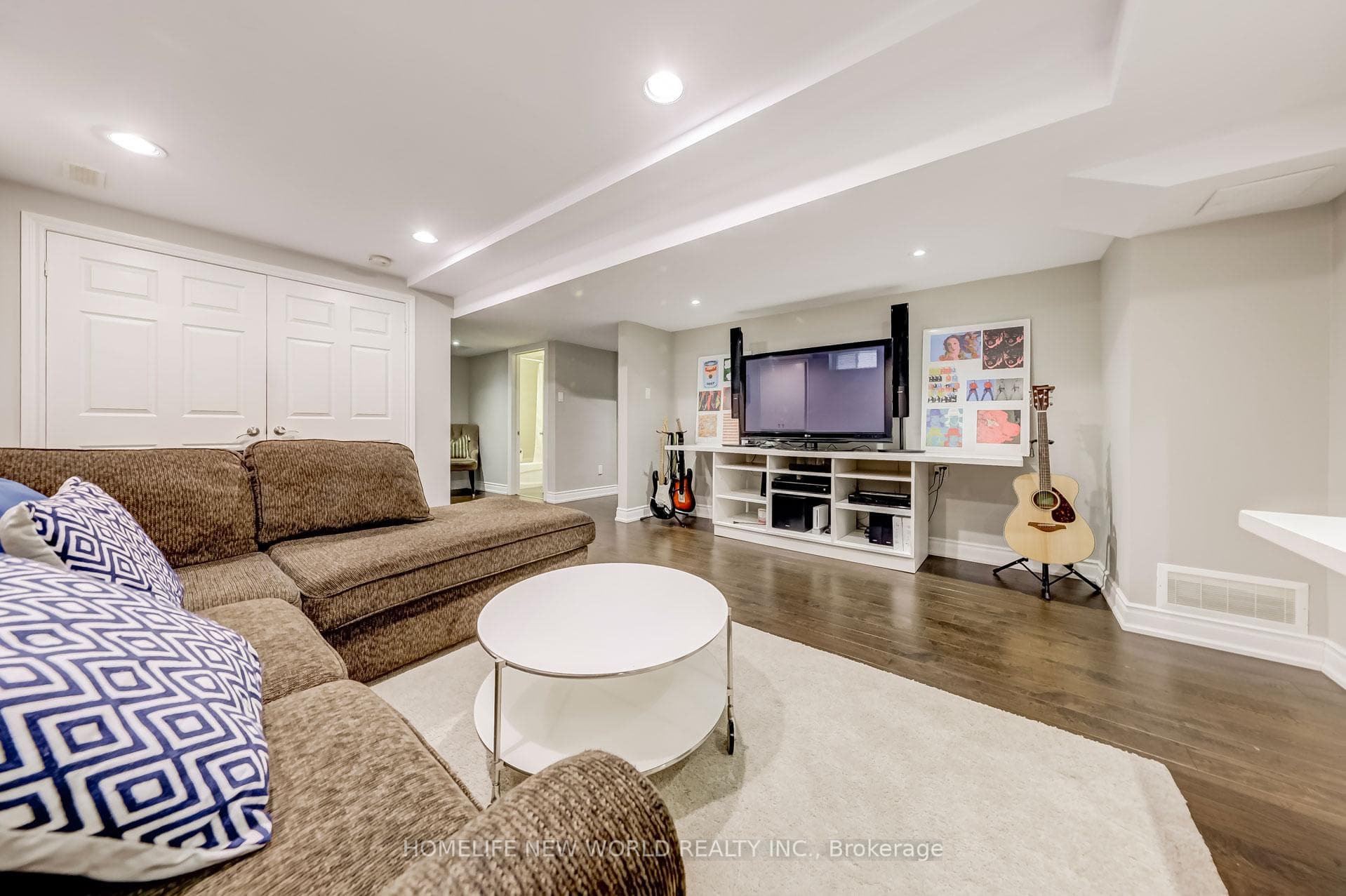 59 Rideau Drive photo 35