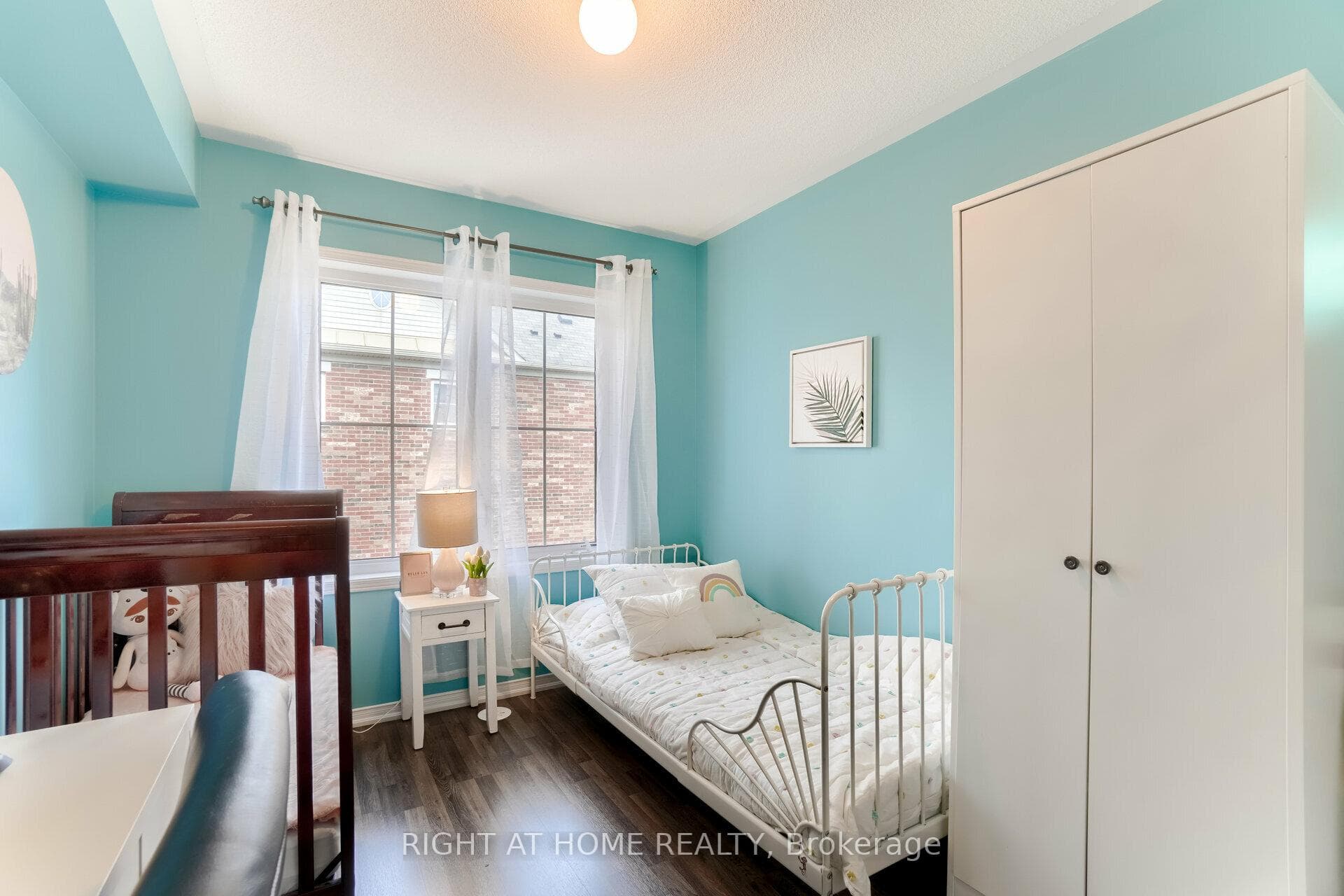 2472 Post Road Unit 11 photo 25