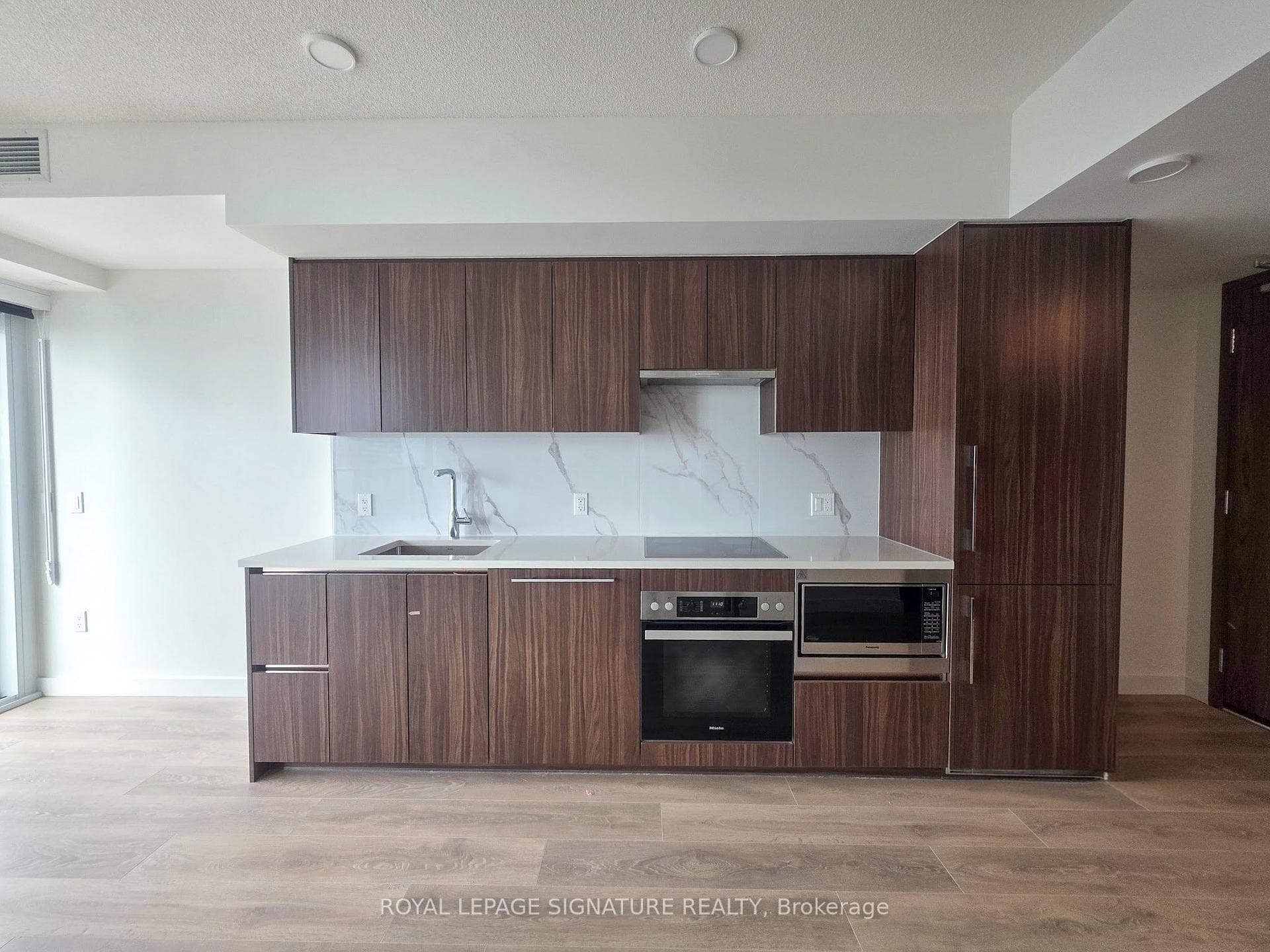 3 Concord Cityplace Way Unit 3312 photo 4