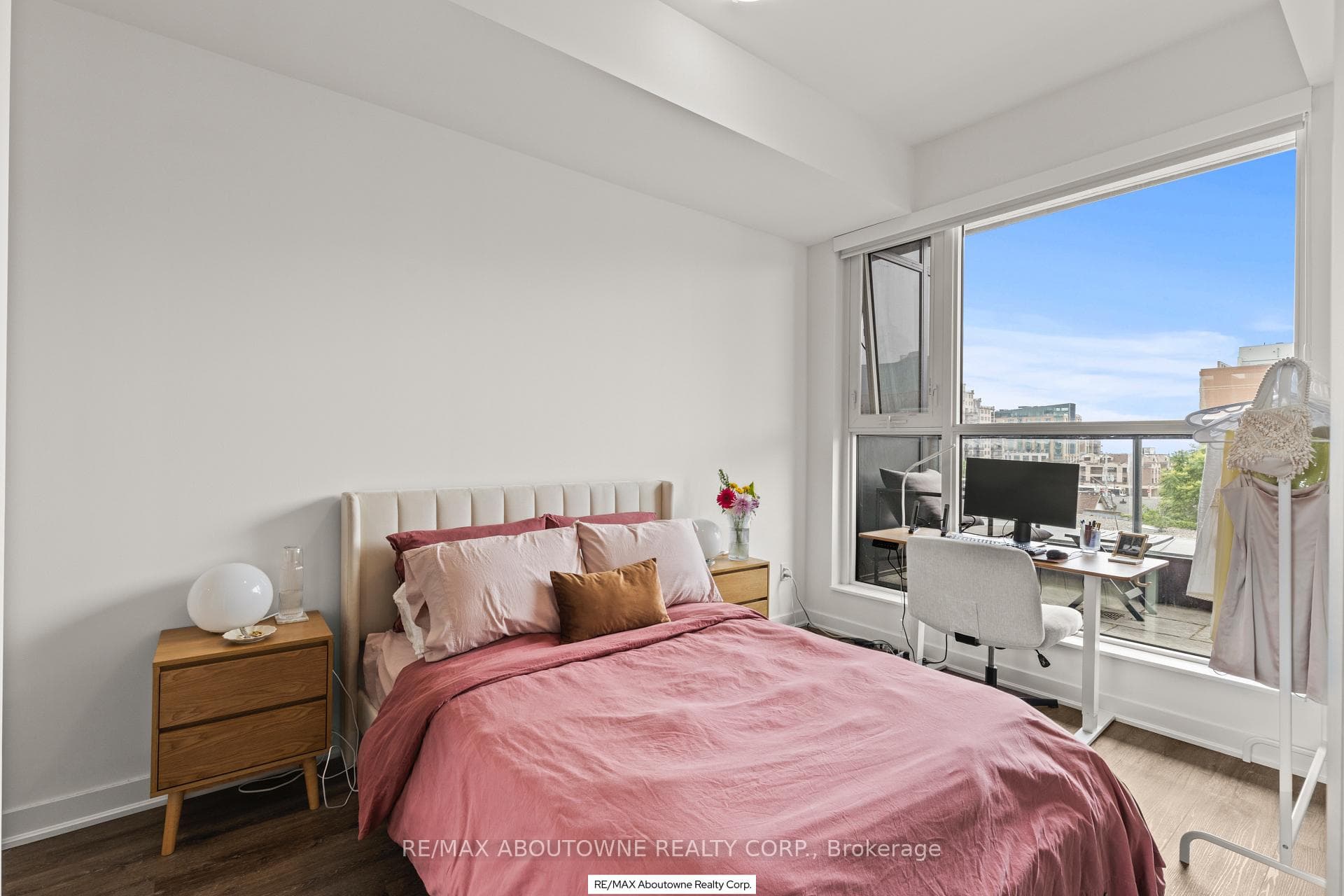 2007 James Street Unit 307 photo 14