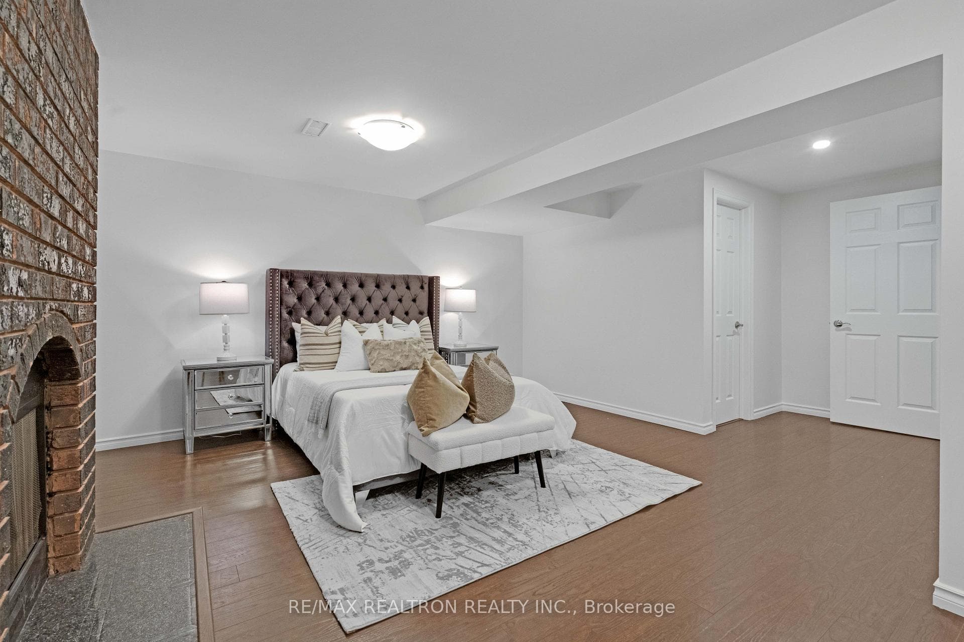 296 Torresdale Avenue Unit 17 photo 41