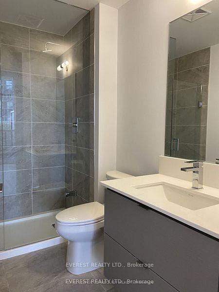 30 ELM Drive Unit 2402 photo 7