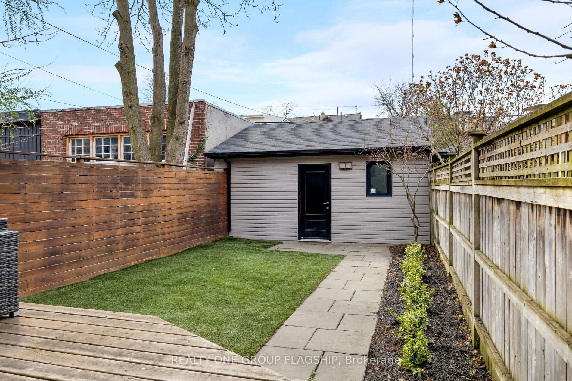 145 Galley Avenue photo 19