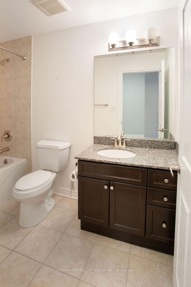 1030 Coronation Drive Unit 103 photo 30