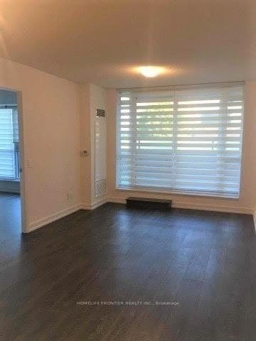 125 Redpath Avenue Unit 301 photo 6