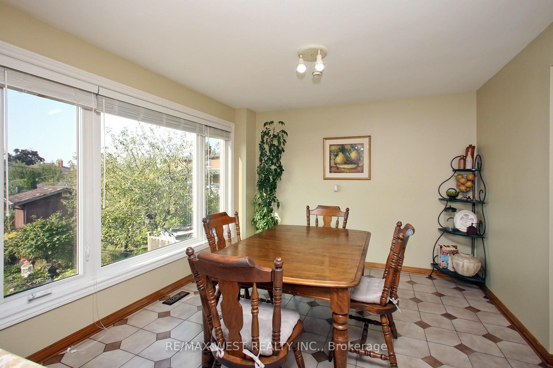 23 John Lindsay Court photo 20