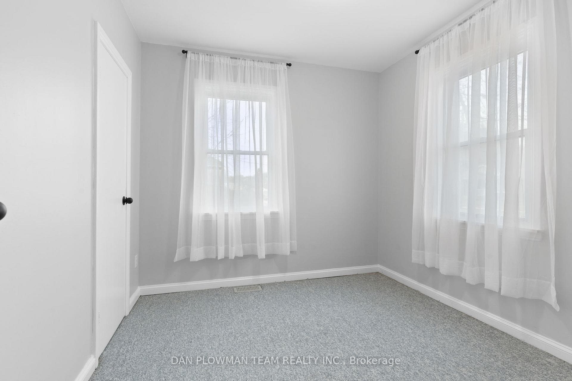 112 Palmerston Avenue photo 22