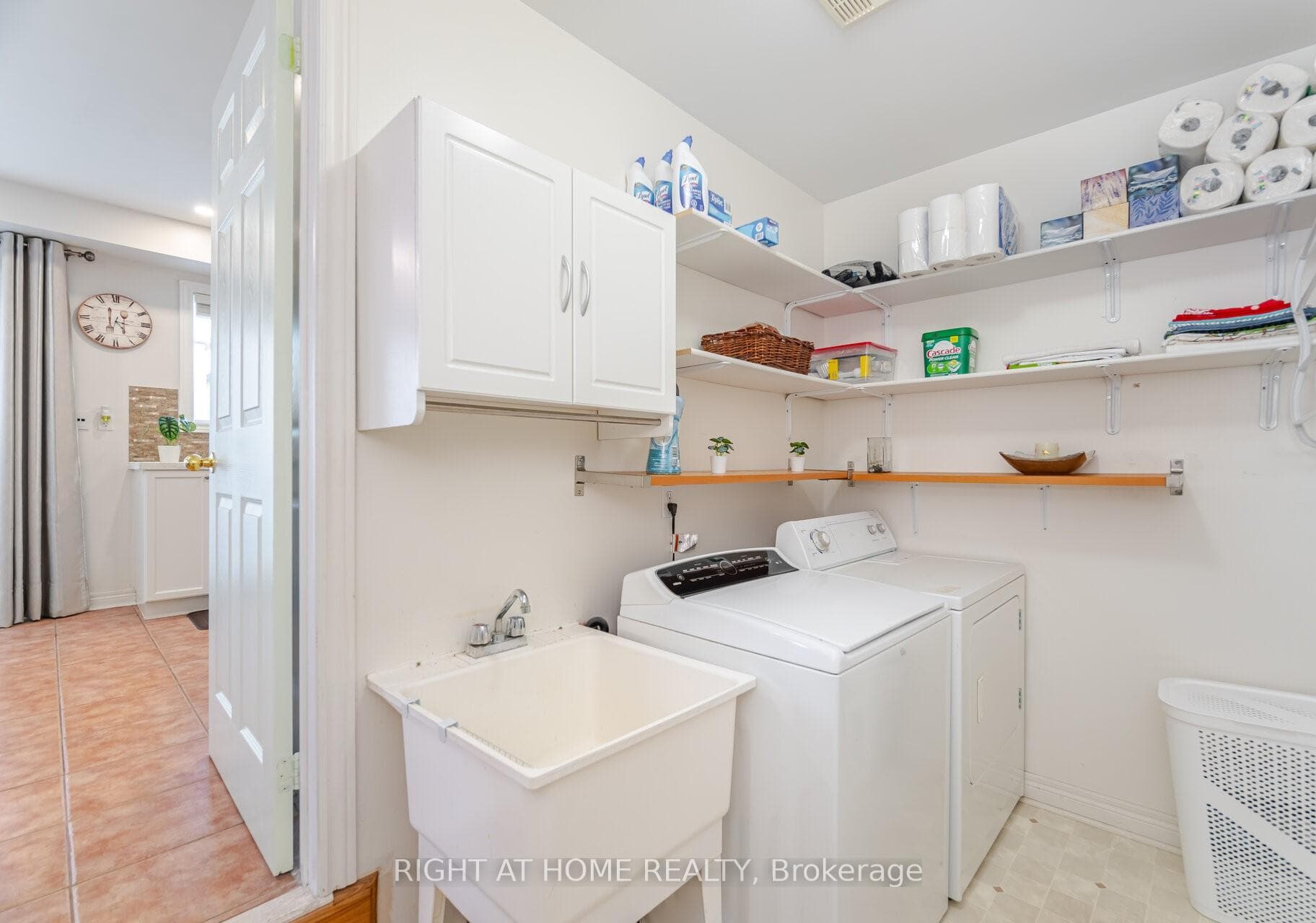 1071 Kennedy Circle photo 12
