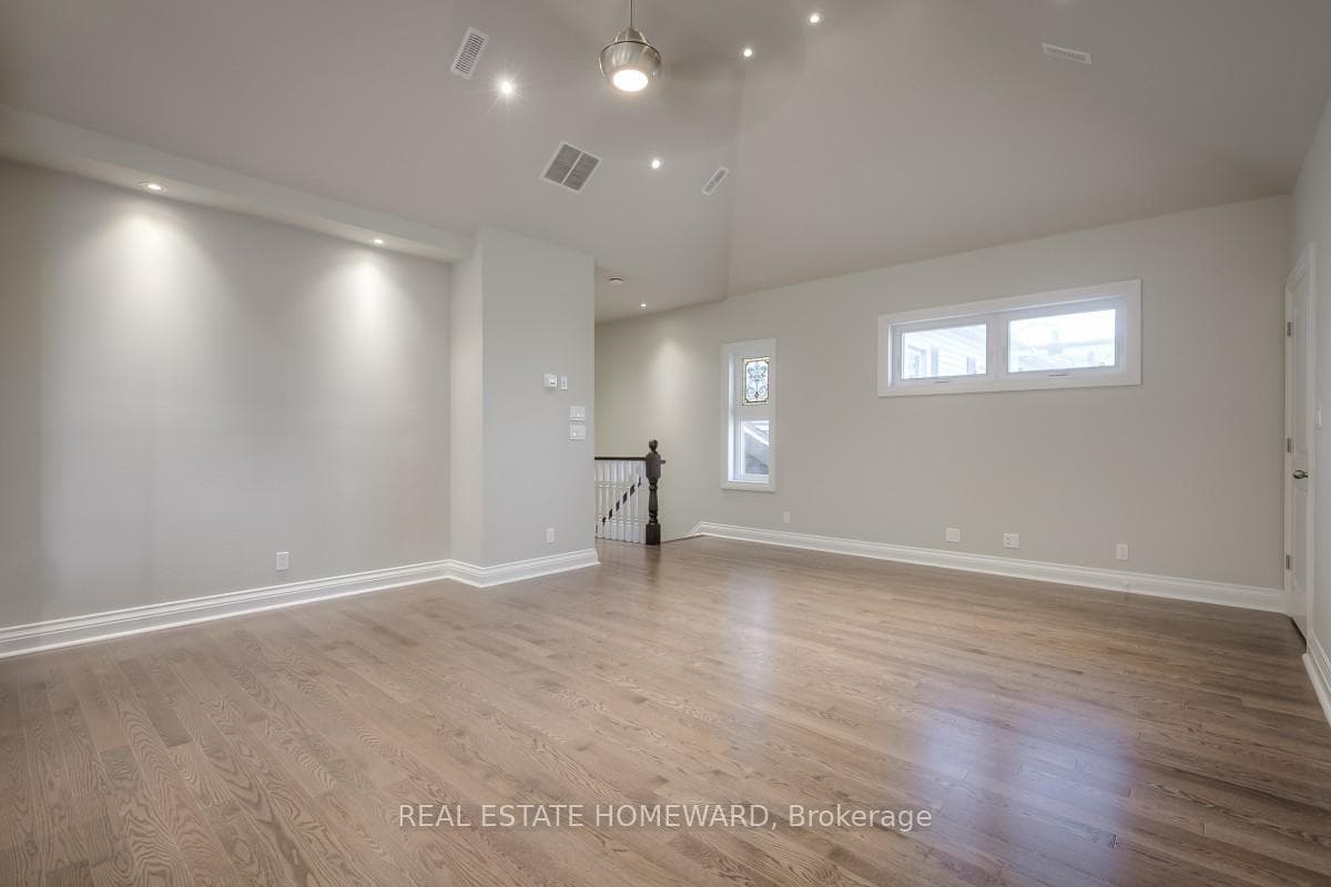 20 Swanwick Avenue Unit B photo 22