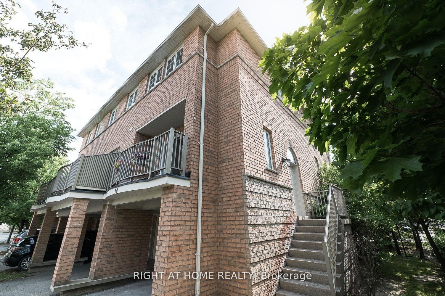 23 Observatory Lane Unit 14 photo 2